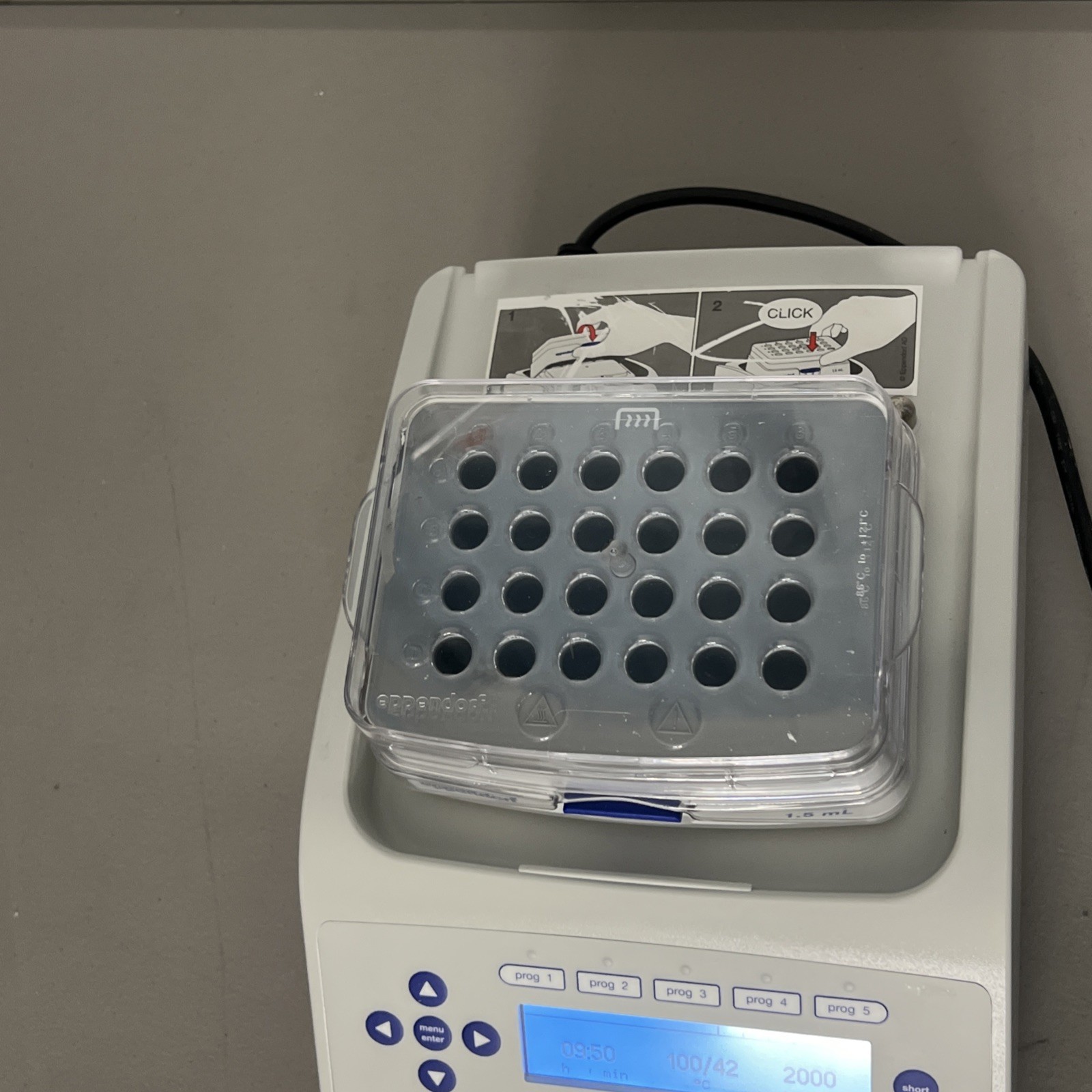 Eppendorf 5382 ThermoMixer C Mixer Shaker W/ 1.5mL tube- Tested Working-PLZ READ