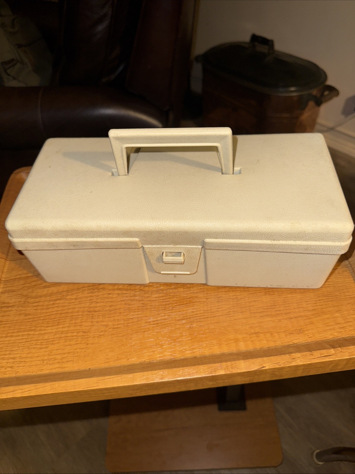 Vintage Sterling Plastics Co. Beige Storage Box 1970’s Made In USA