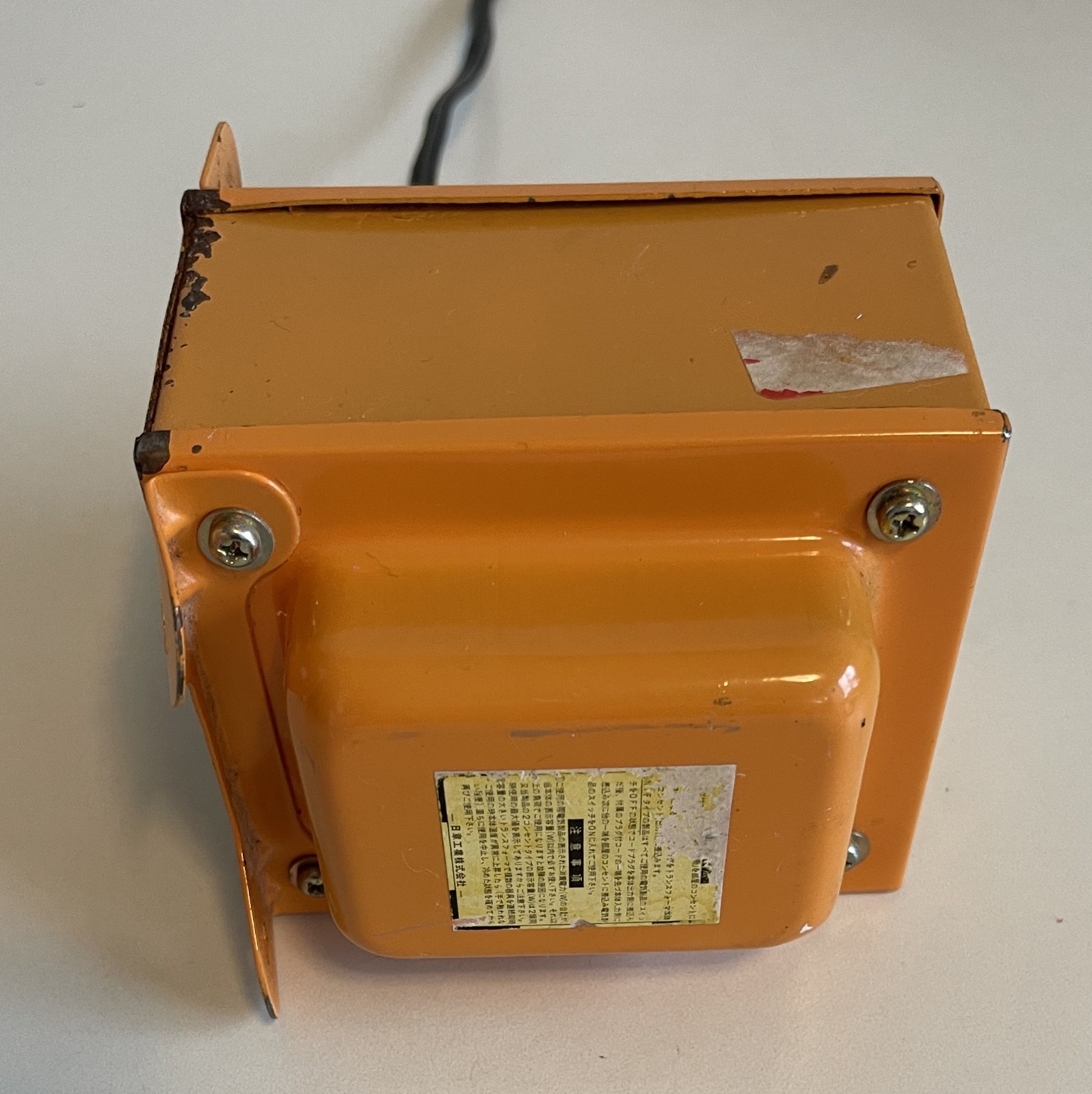 NY Free Pickup NISSYO NDF-1500U Down Transformer AC 120V to AC 100V 1500W 60 Hz