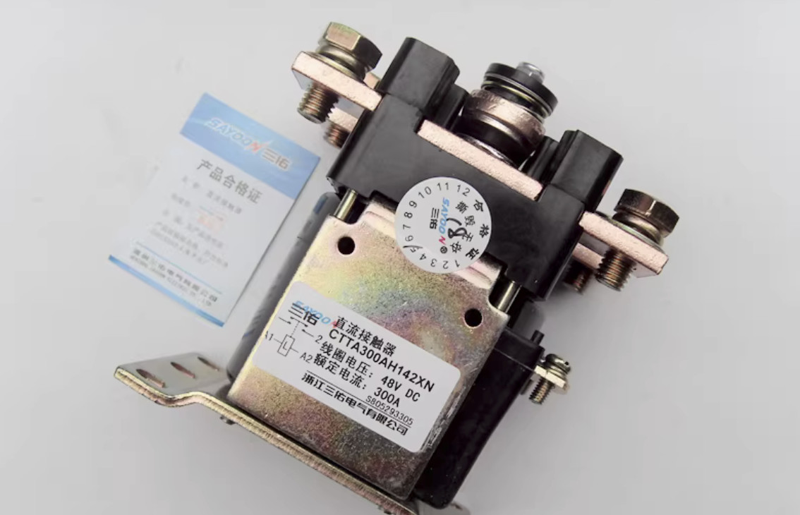 1pcs NEW DC contactor CTTA300AH142XN 48V