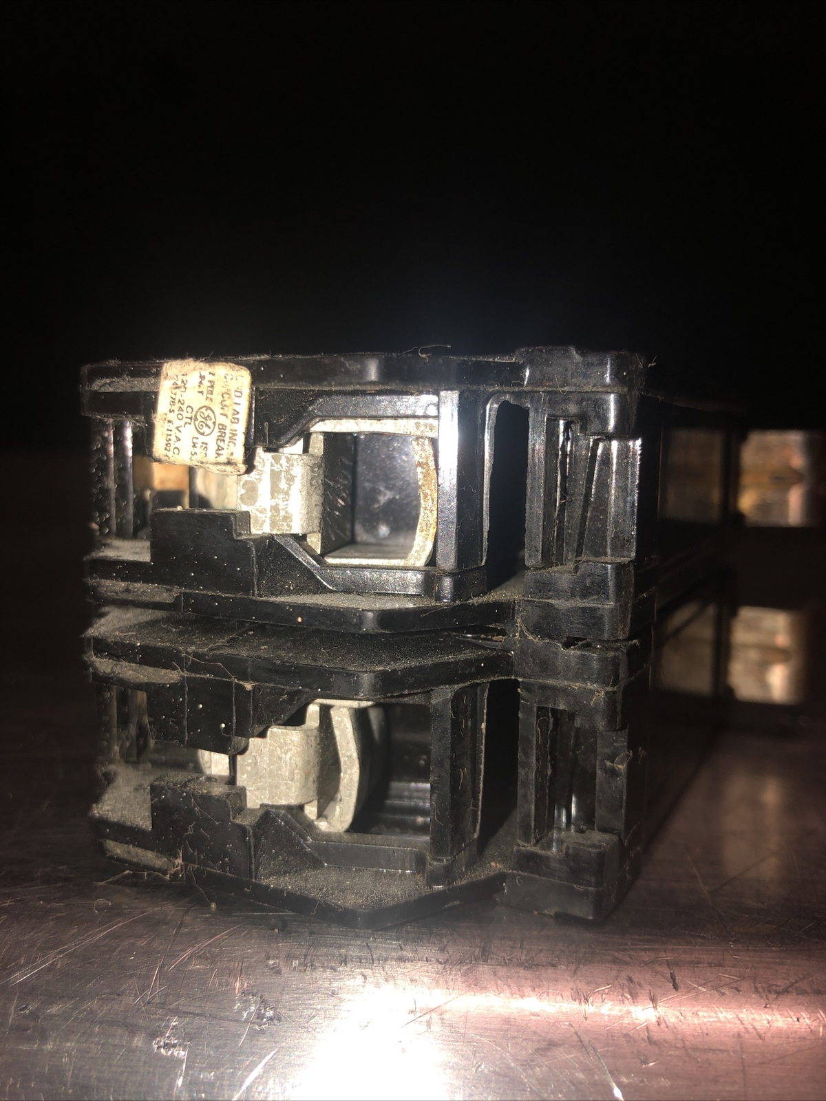 GE Breaker Internal Common Trip 30 Amp