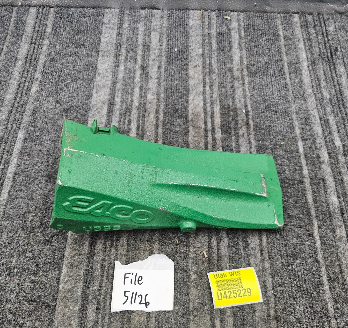 ESCO U35S Standard Green Point Bucket Tooth Fits Develon Doosan Ultralok