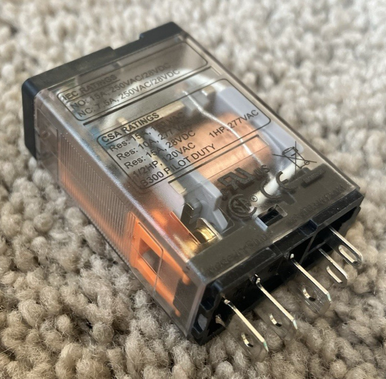 Schneider 781XAXRM4L-12D Power Relay, 15 Amp, 12 VDC Coil, SPDT **QTY**