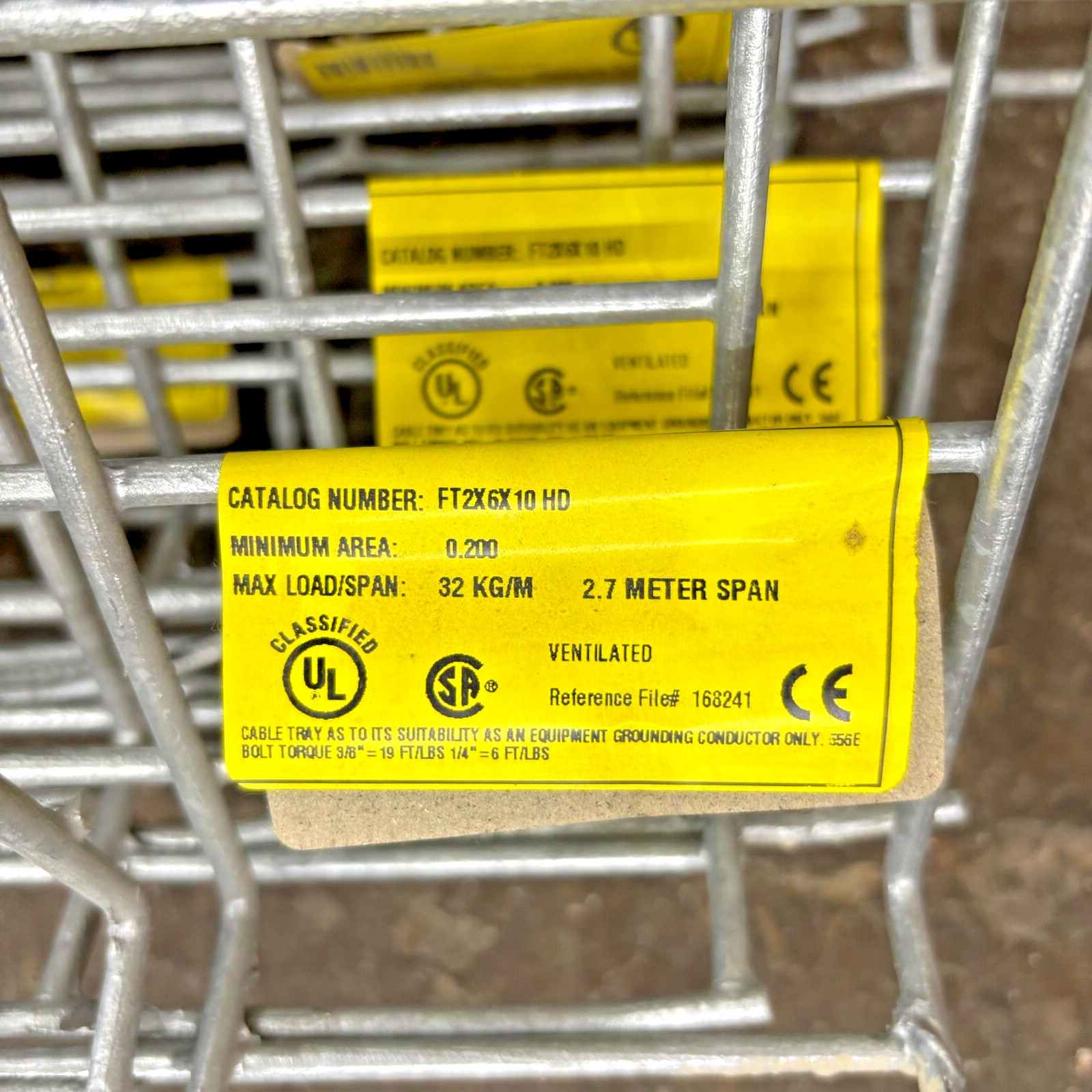 COOPER B-LINE CABLE TRAY LOT OF 10 FT2X6X10 ELG FIBER DUCT 2″X6″ LENGTH 3 METERS
