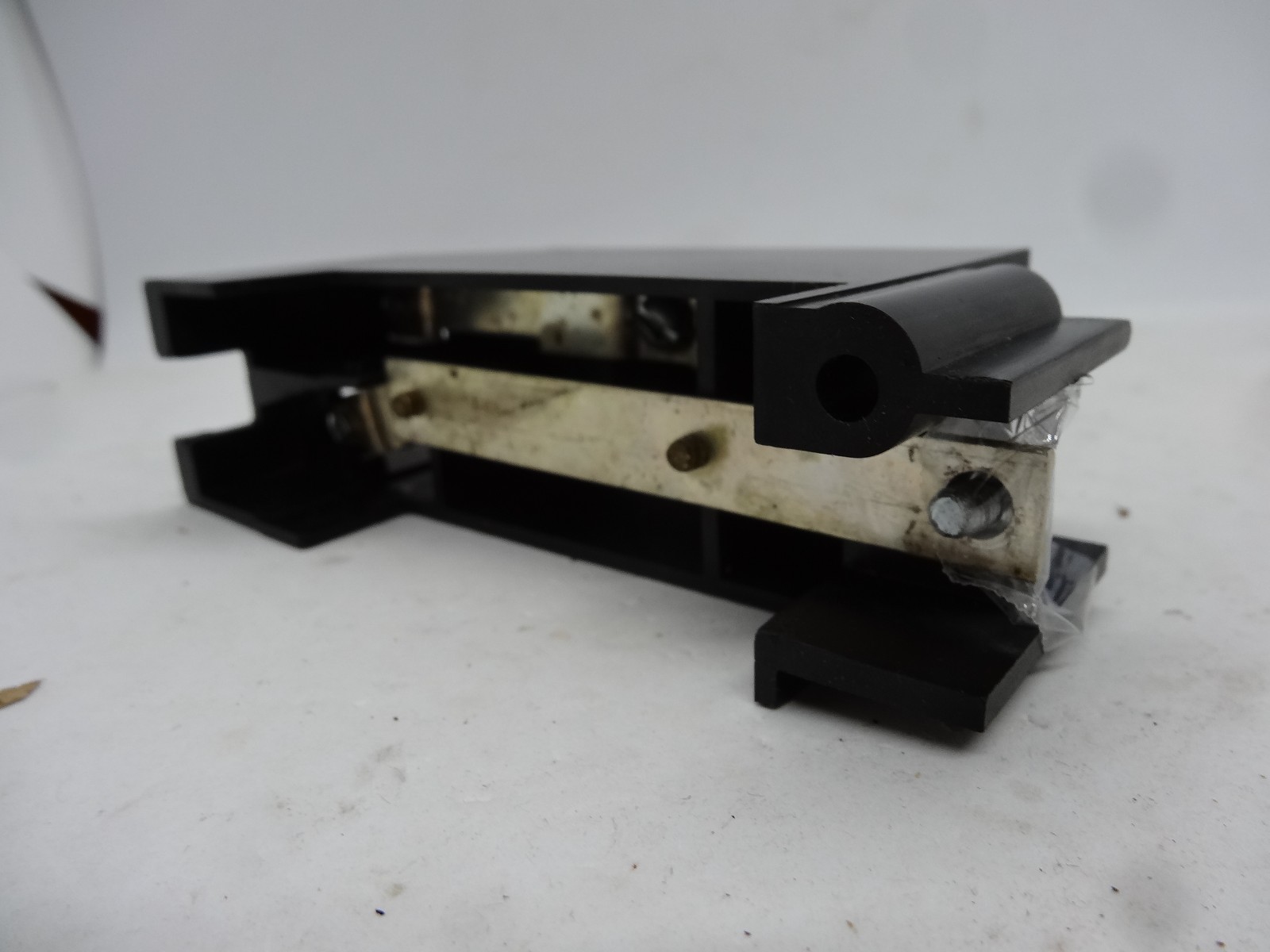 Walker 1763 120V/240V Rated 15, 20, 25, and 30 Amp Screw-In Fuse Holder Block