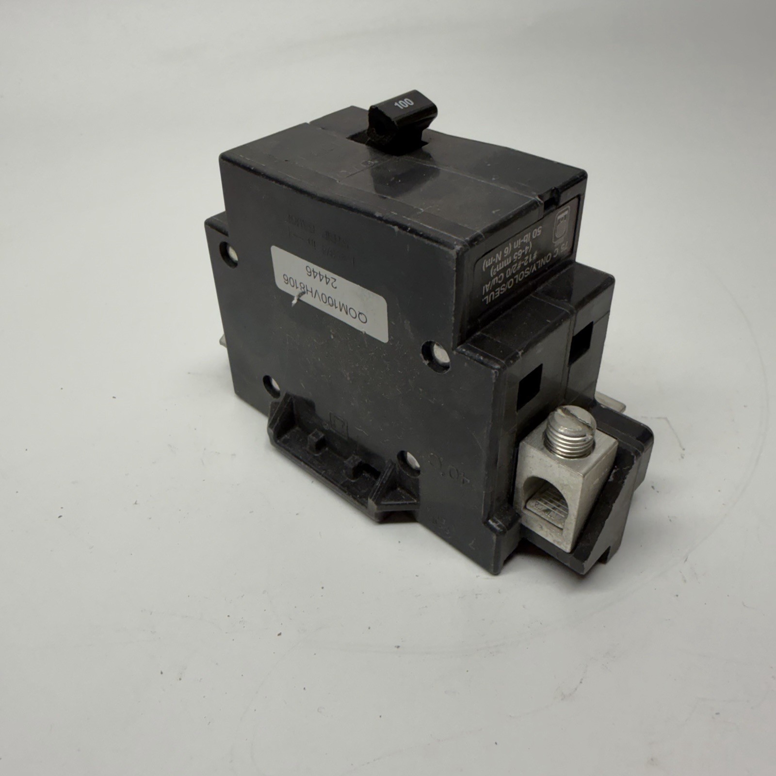 Square D QOM100VH8106 22kA 2 Pole 100 Amp Bolt On Main Circuit Breaker