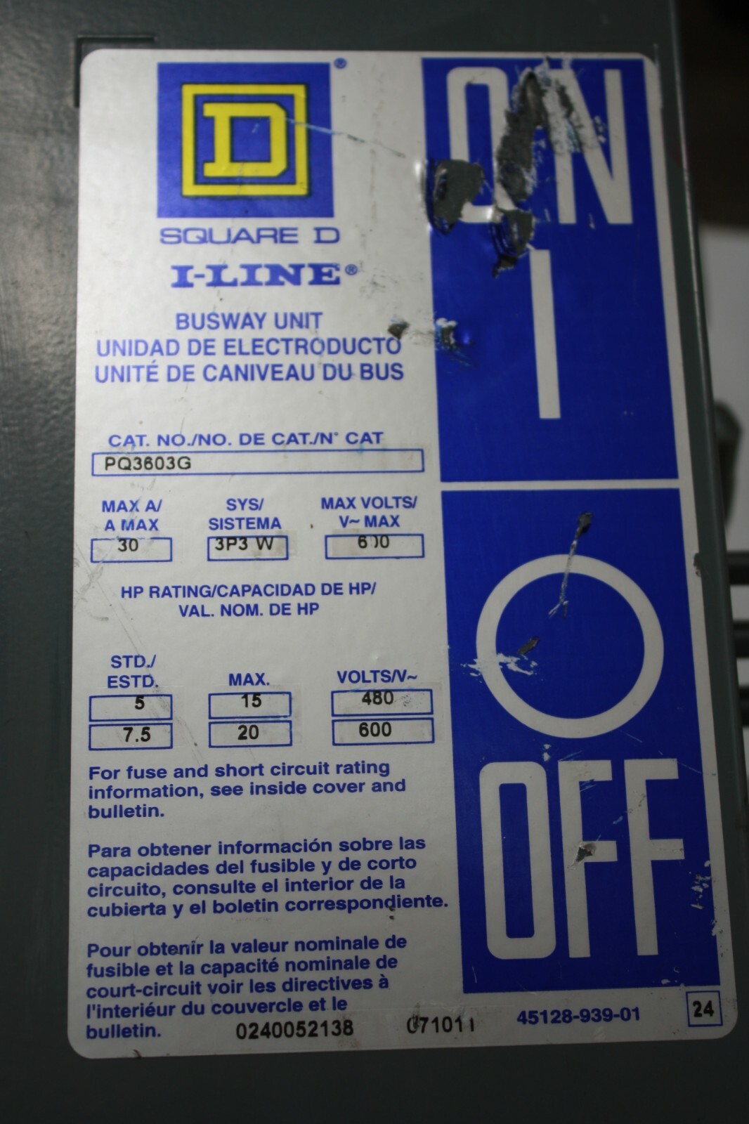 NEW SQUARE D PQ3603G SERIES 4 I-LINE BUSWAY SWITCH 3P 3W