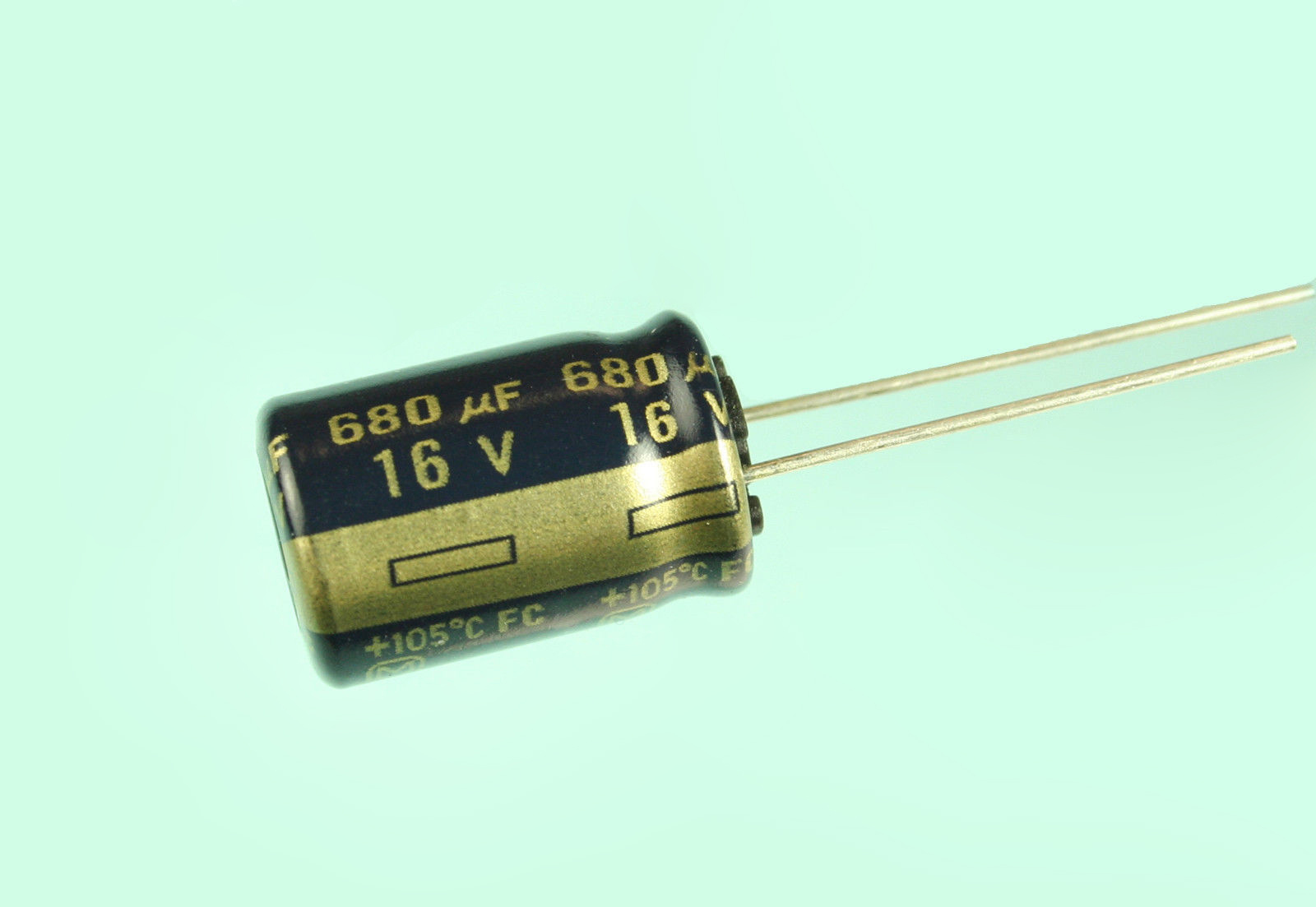 8pcs Panasonic FC 680uF 16v 105C Radial Electrolytic Capacitor for Motherboard
