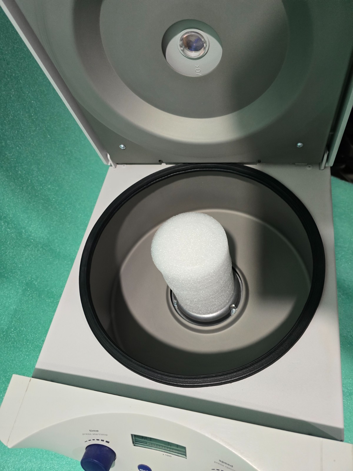 EmCyte Executive Series Centrifuge II 230V