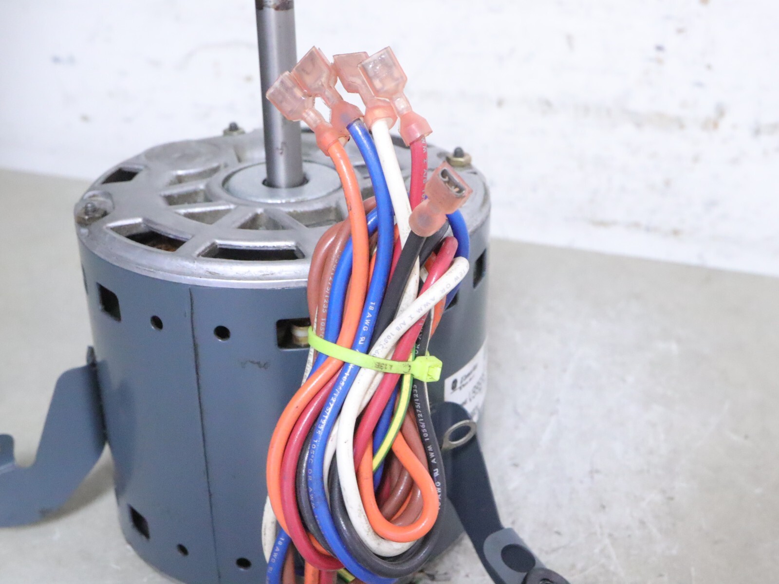 GE 5KCP39NGV995AS Furnace Blower Motor 1/2HP 1130RPM 1PH 115V 60Hz B1340024