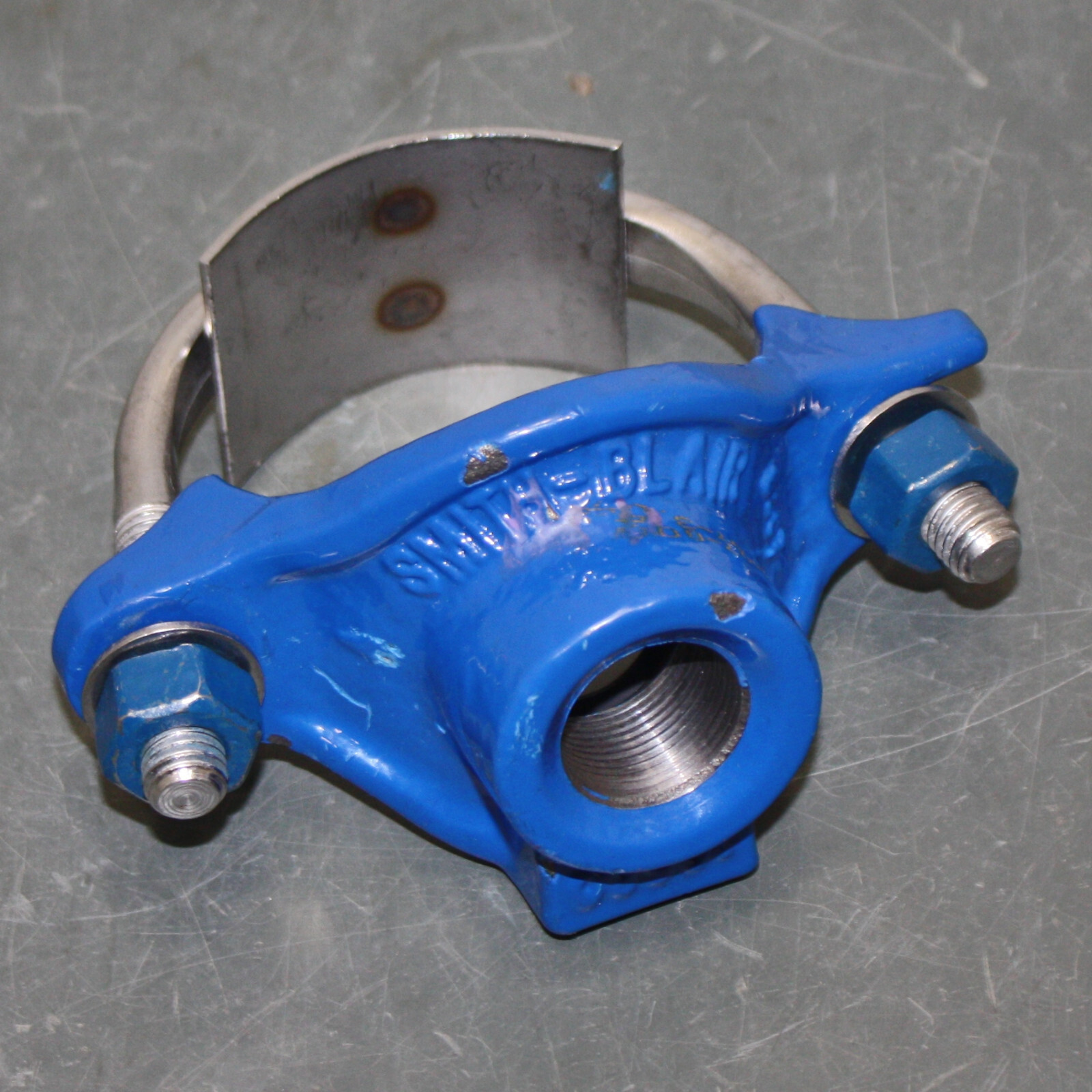 Smith Blair Single-Strap Service Saddle 31500035407000 CC, 3″ Pipe, 3/4″ CC