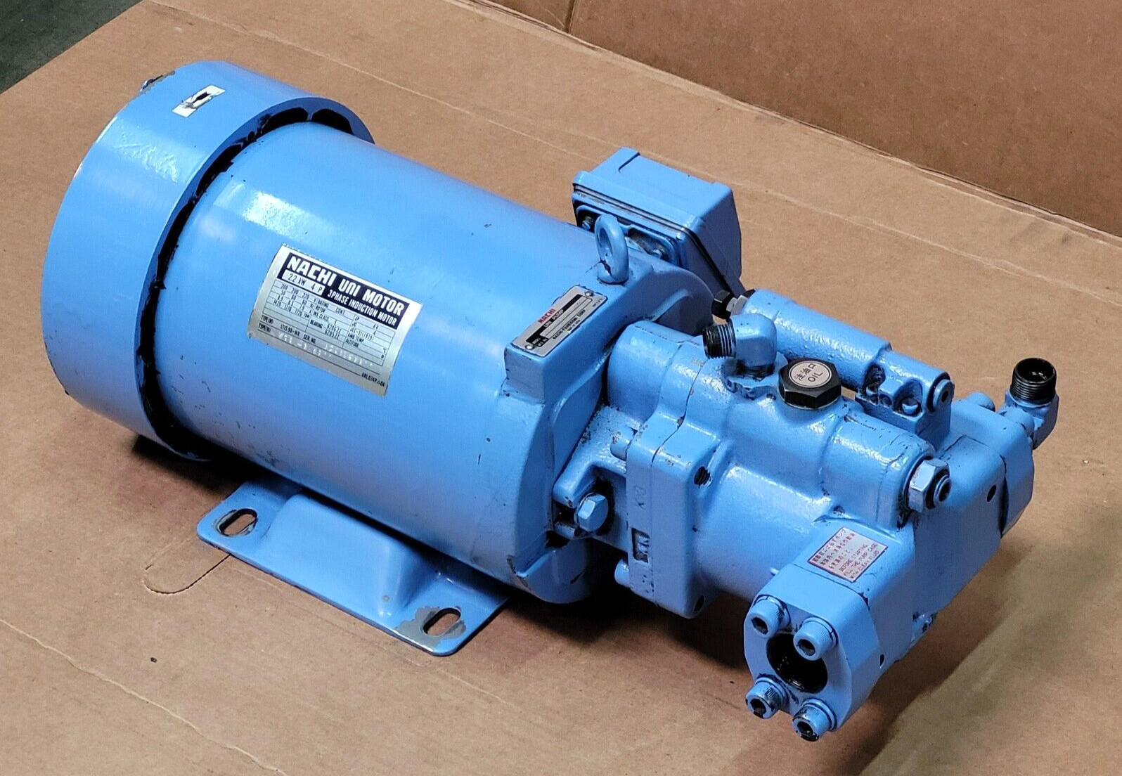 NACHI UNI MOTOR TYPE (M) LTIS90-NR TYPE (N) VSBA-0A4B22 3 PHASE INDUCTION MOTOR