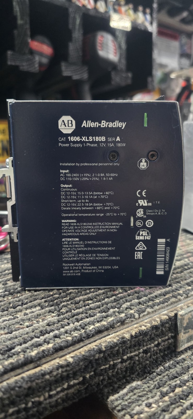 Allen-Bradley 1606-XLS180B Power Supply 12-15V 15A 180W DIN Rail Mount