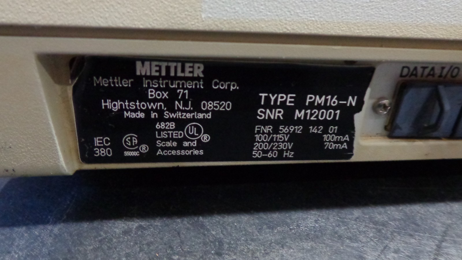 Mettler Toledo PM30000-K Precision Balance Lab Scale Range 0 to 32,000 g (30 kg)