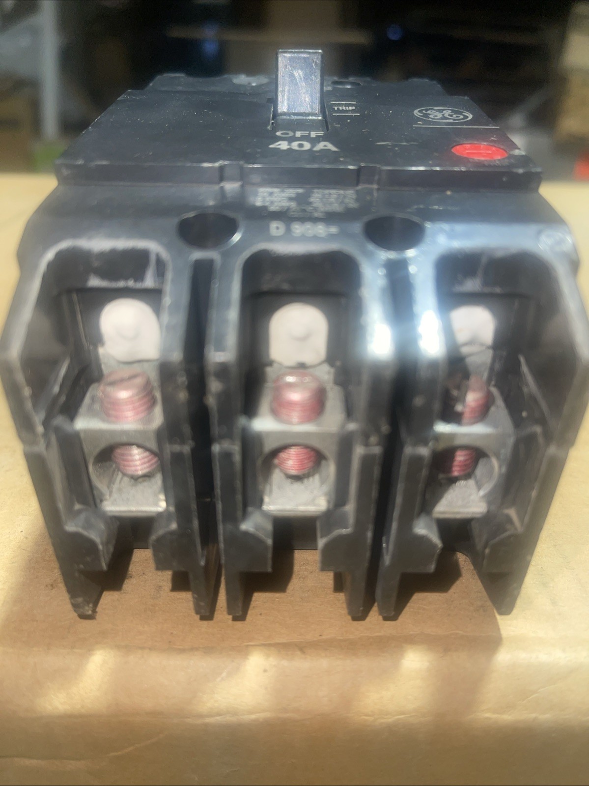 GE TEY340 Circuit Breaker 3 Pole 40A 480/277 VAC