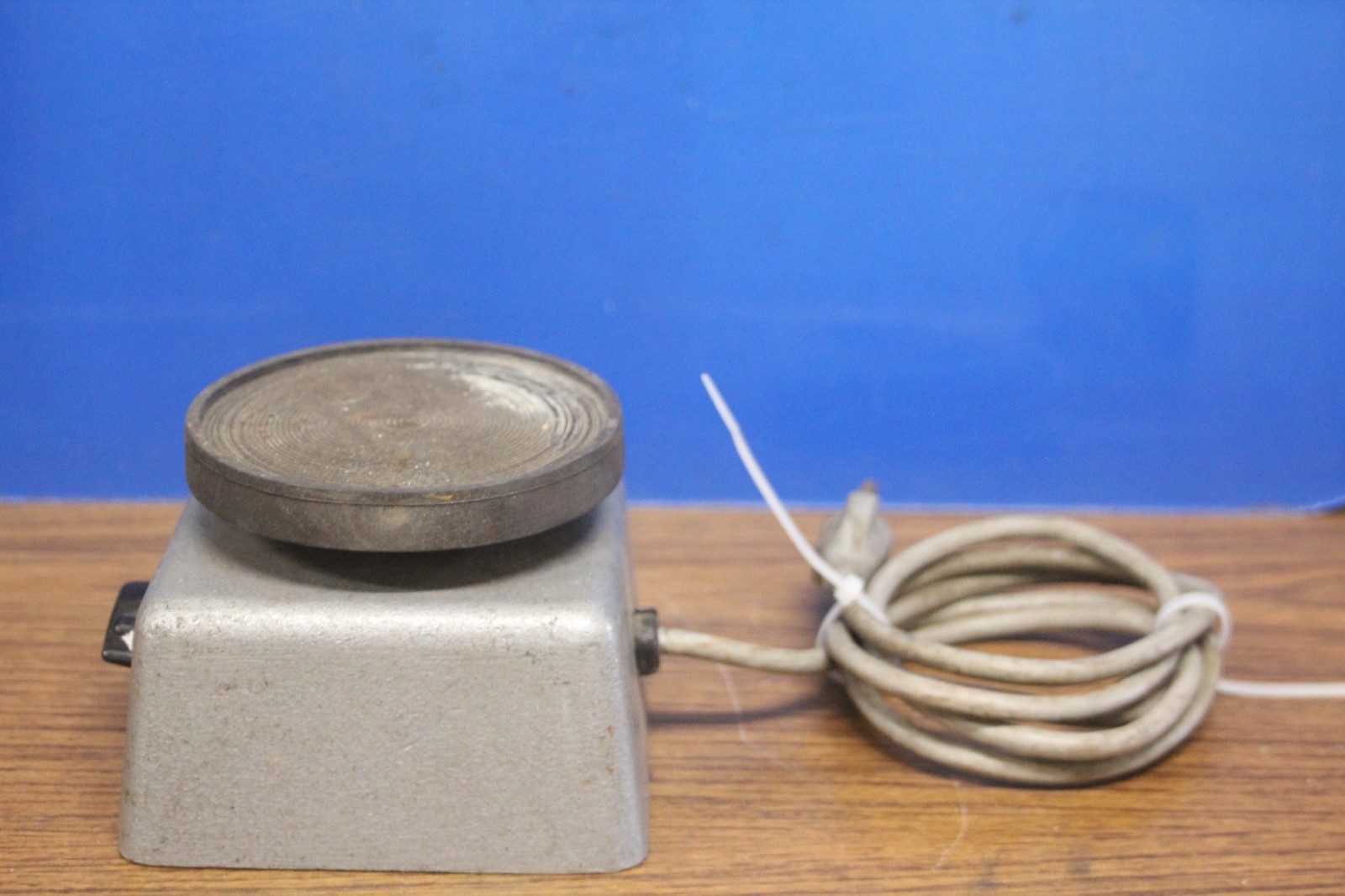 Vintage Pro Craft No. 028 Electric 115v / 60Hz / 90w