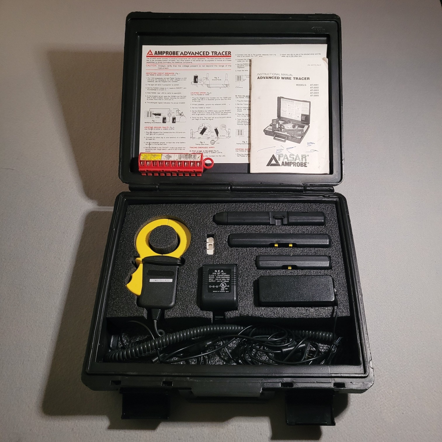 Amprobe AT-2005 Advanced Wire Tracer Kit – Tested – Excellent Condition