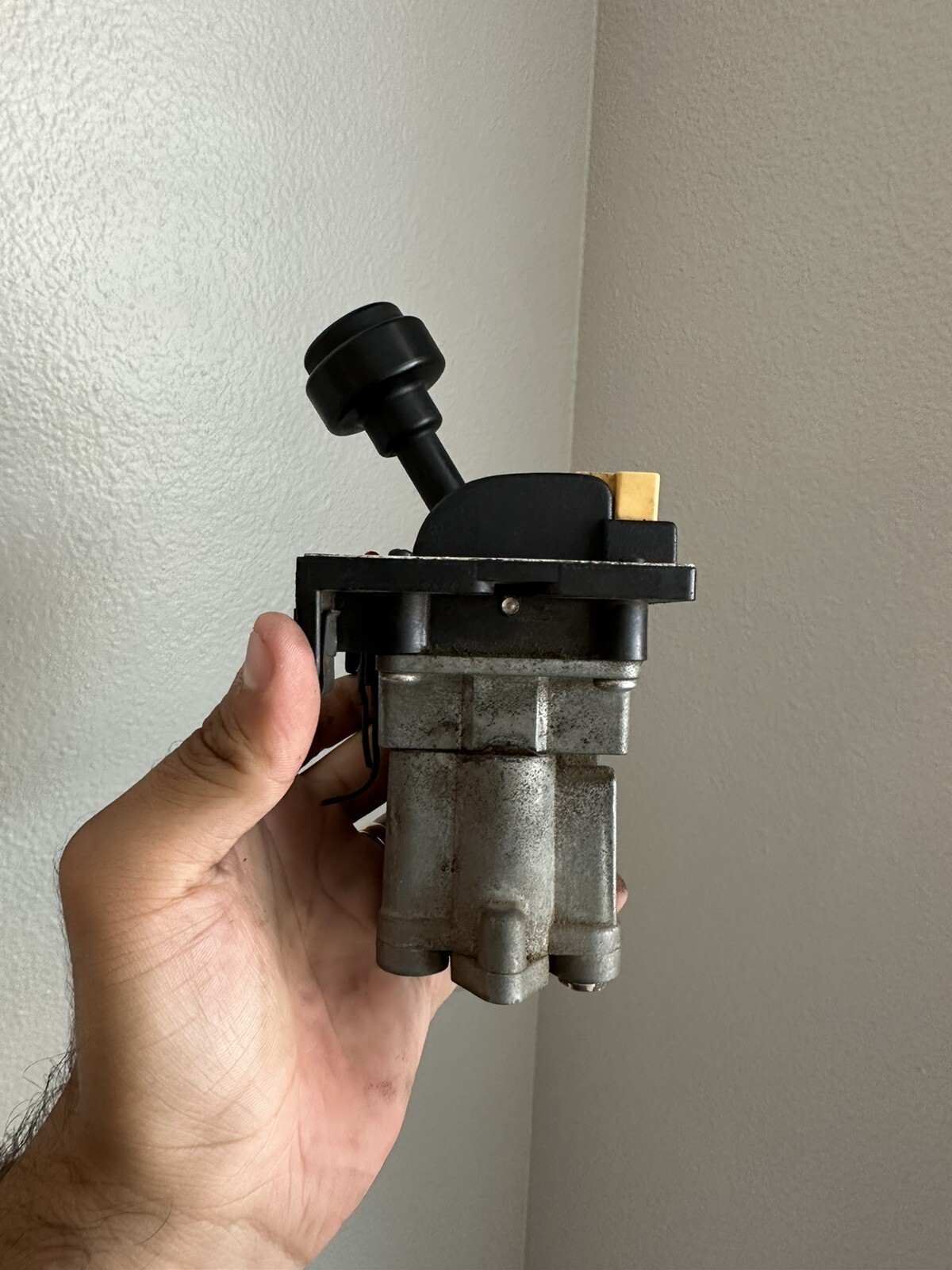 PTO CONTROL VALVE (OFF, ON, RAISE, LOWER) PERMCO P-AV-295 PTODUMP CONTROL SWITCH