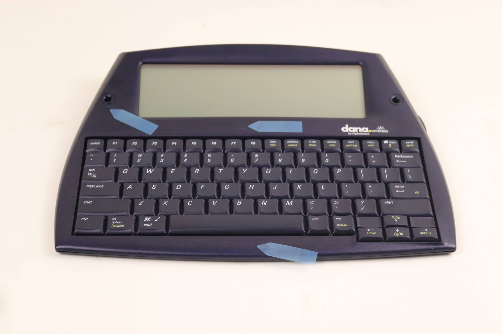 ALPHASMART DANA WIRELESS DIGITAL WORD PROCESSOR WITH STYLUS | NO POWER ADAPTER