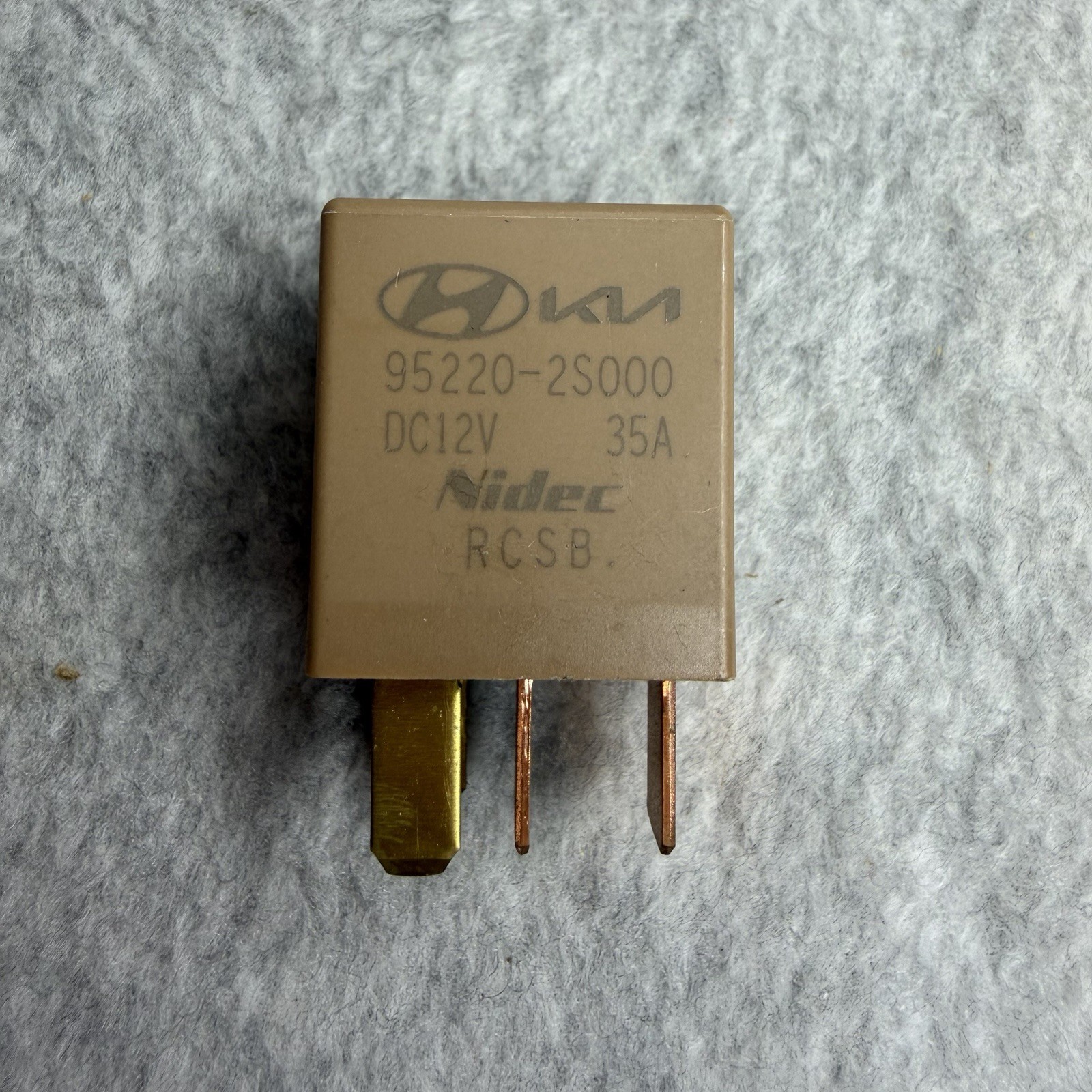 Hyundai Kia Relay 95220-2S000 DC 12V 35A 4 Pin Power Automotive Relay Nidec