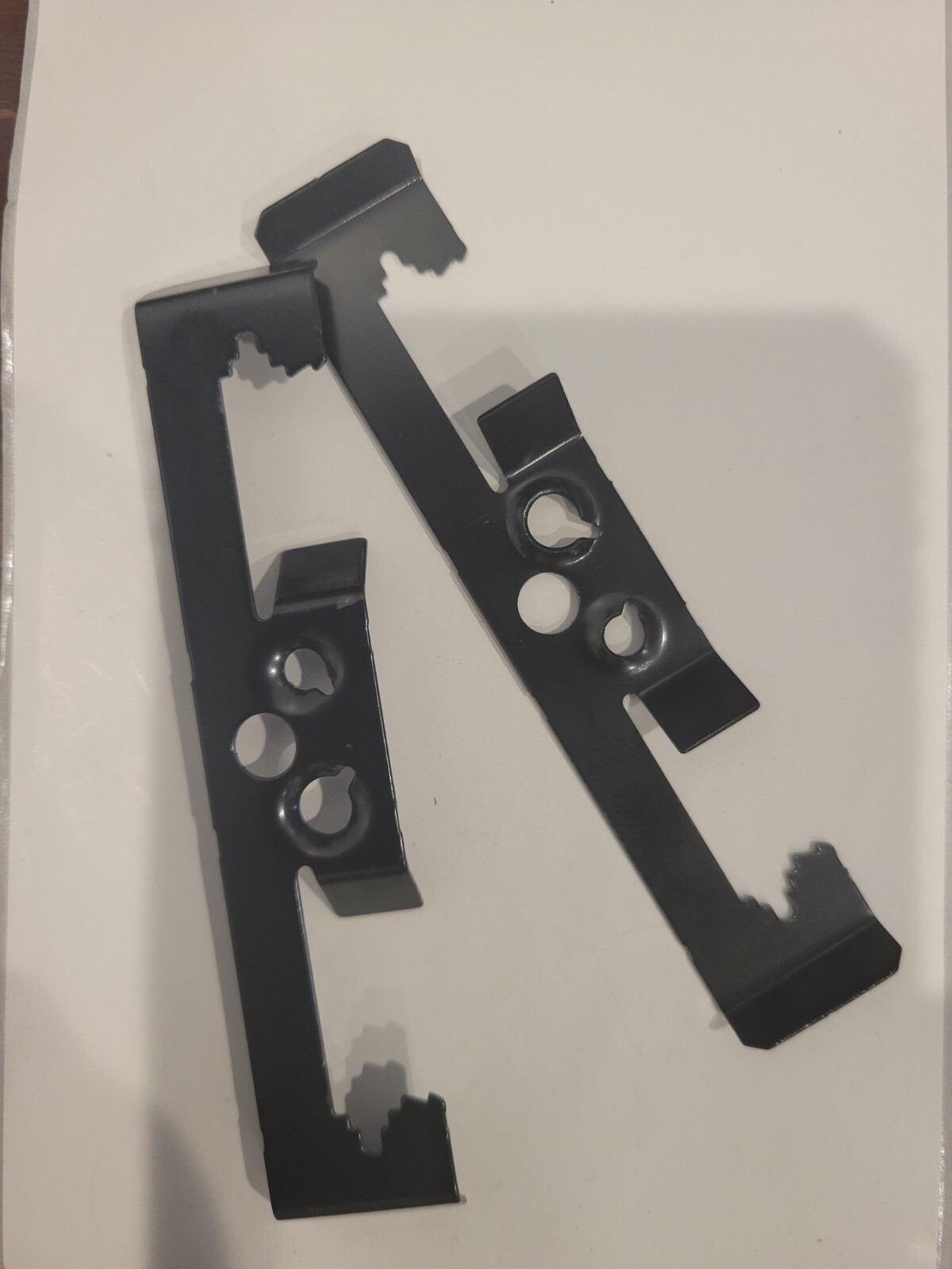 Lot of 100 (like Erico Caddy 4Z34) Multi Function Clip rod or wire, batwing