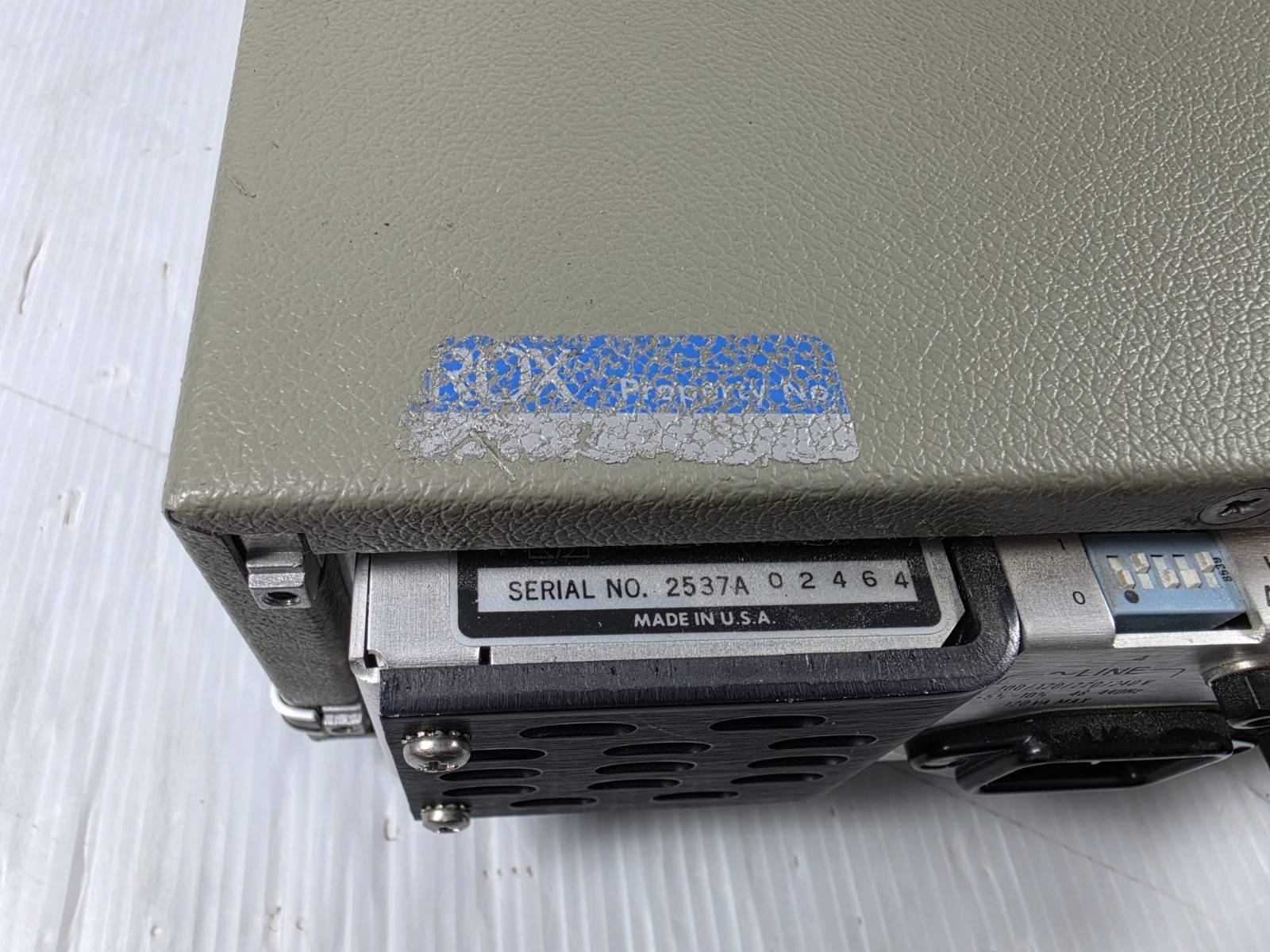 Working Hewlett Packard 8116A 50 MHz Pulse/Function Generator
