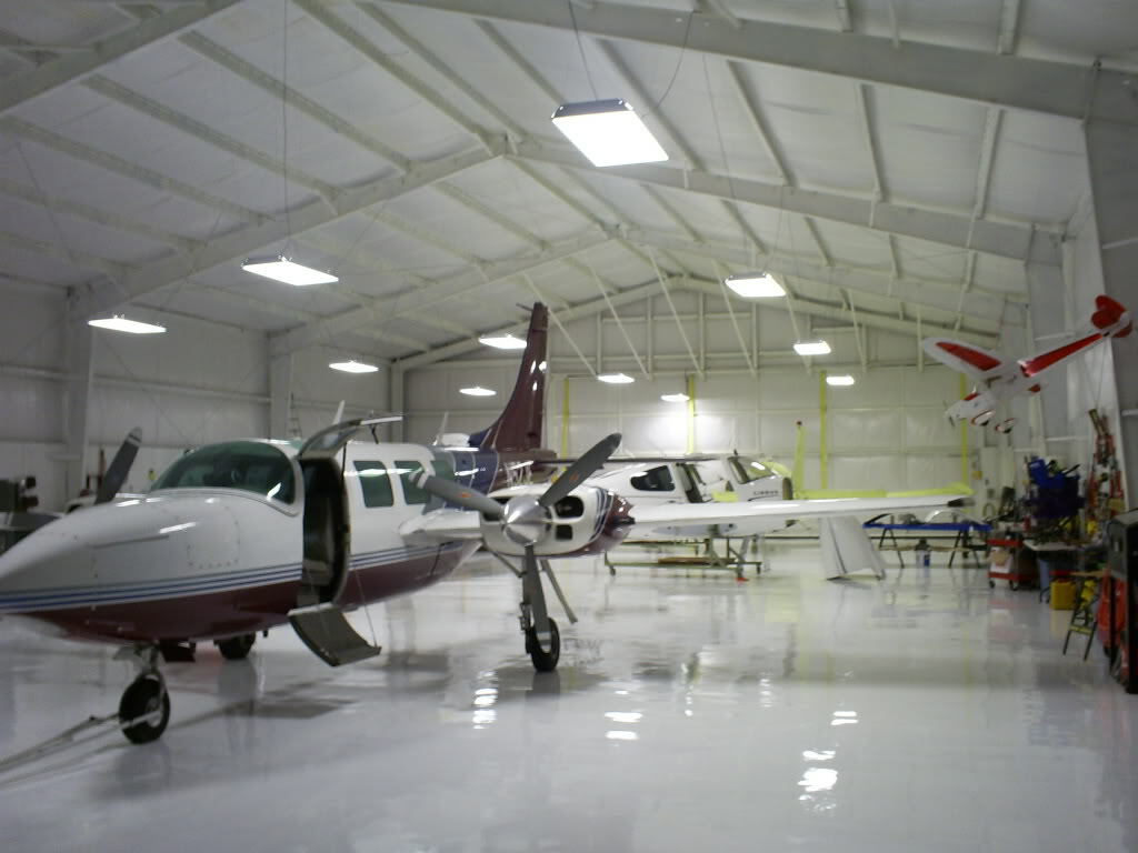 EPOXY RESIN GREY COATING FOR CONCRETE GARAGE FLOORS SHOWROOMS STAIN PROOF 1.5gal