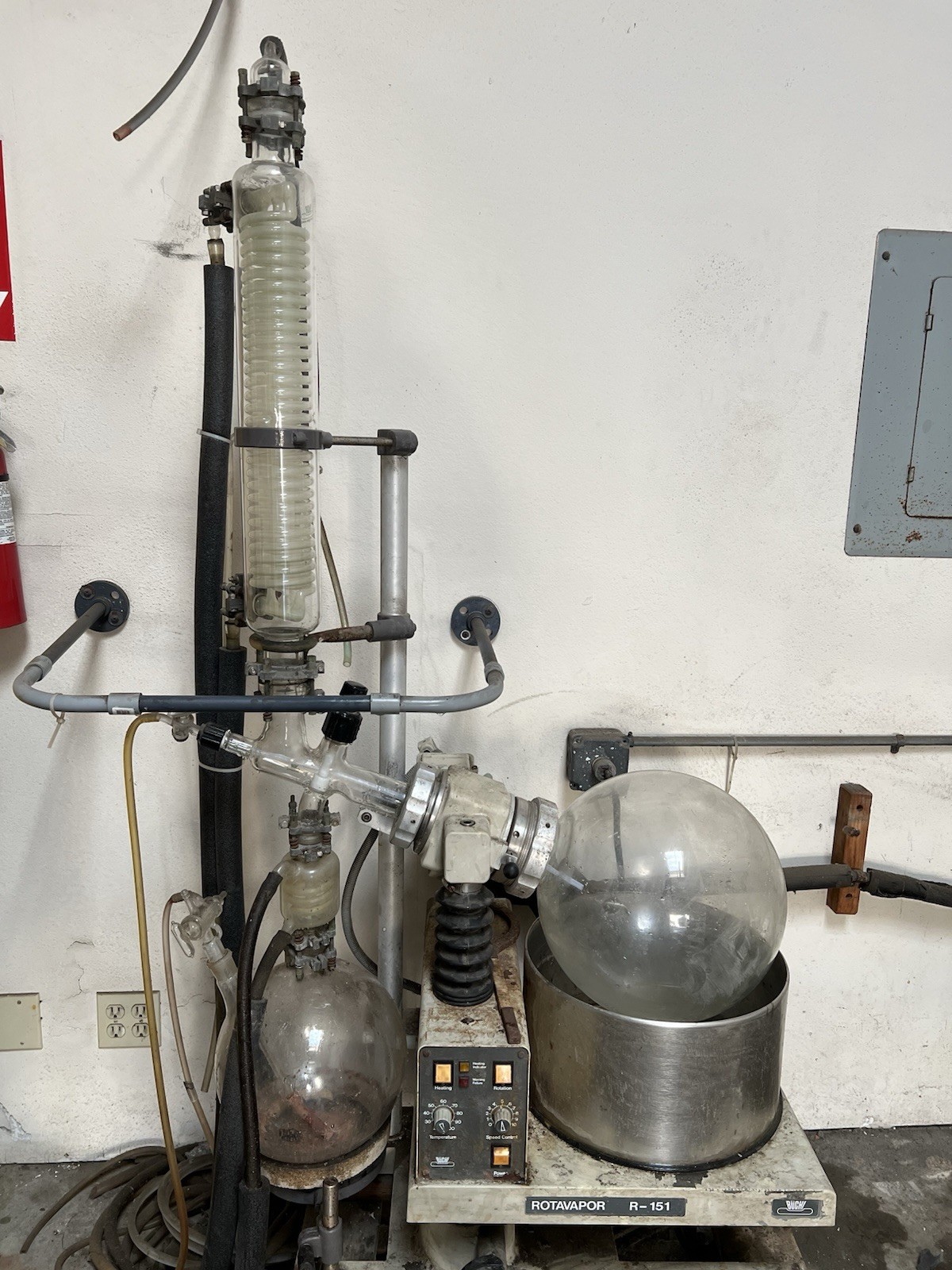 Buchi Rotavapor R-151 Rotary Evaporator w/ Glassware 10L 10000ml