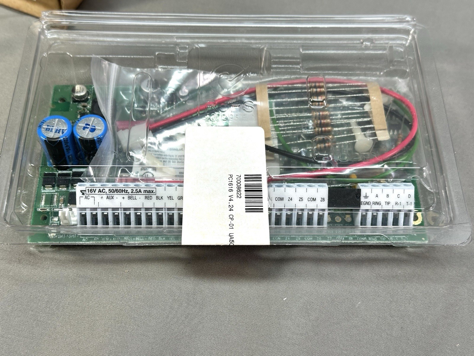 DSC PC1616 V4.24 CP-01 Alarm Control Board 6-16 Zones New Sealed Board w/Case
