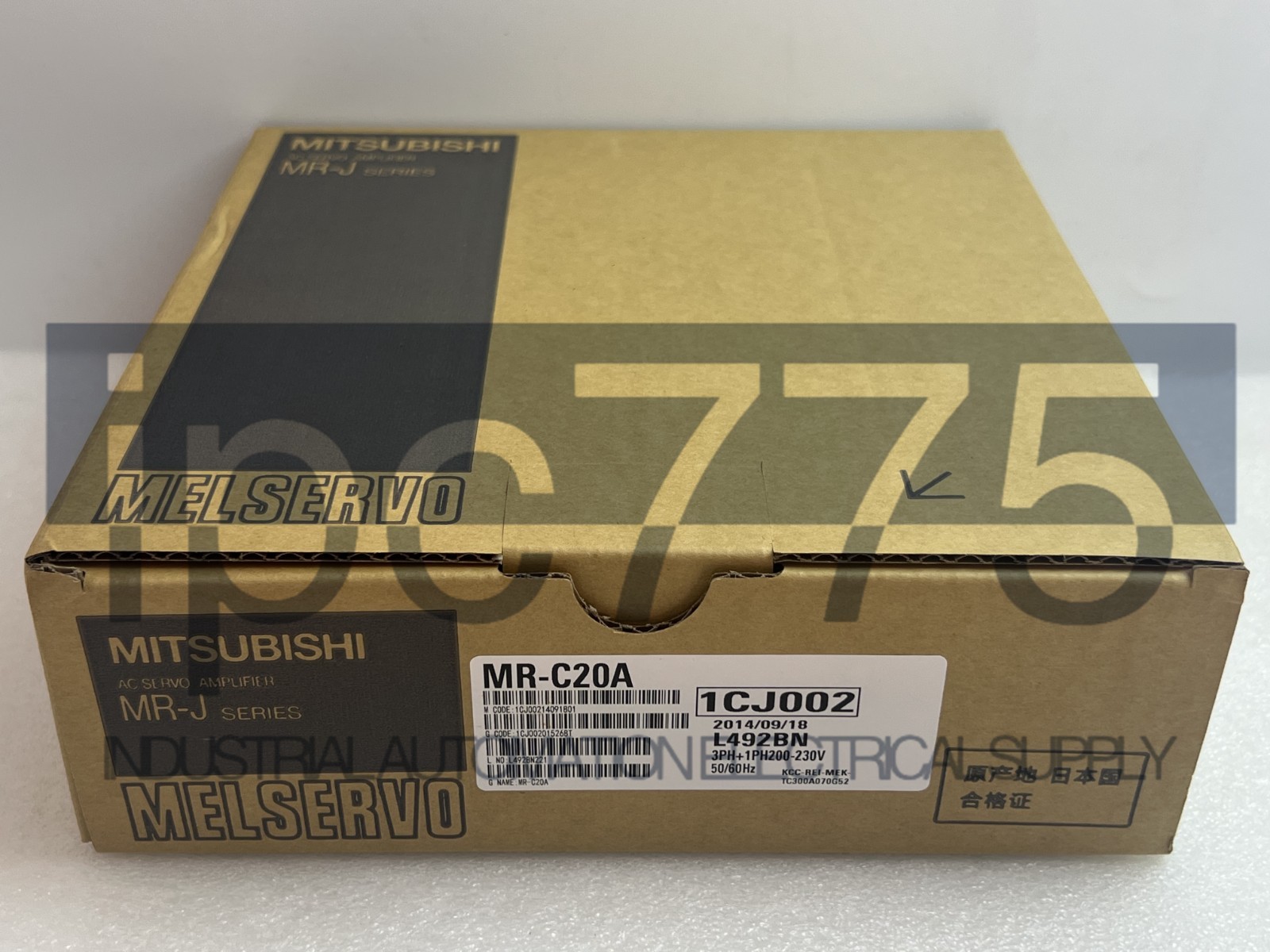 1pcs Brand new Mitsubishi with box MR-C20A MRC20A servo drive