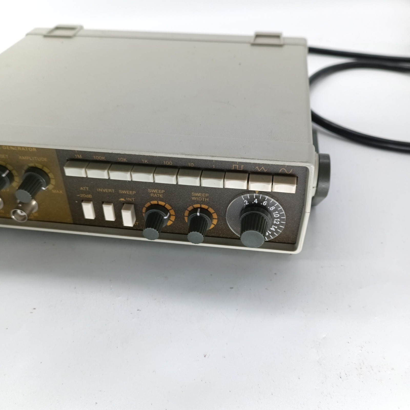 Fordham FG-801 Sweep Function Generator Electronic Test Equipment A2