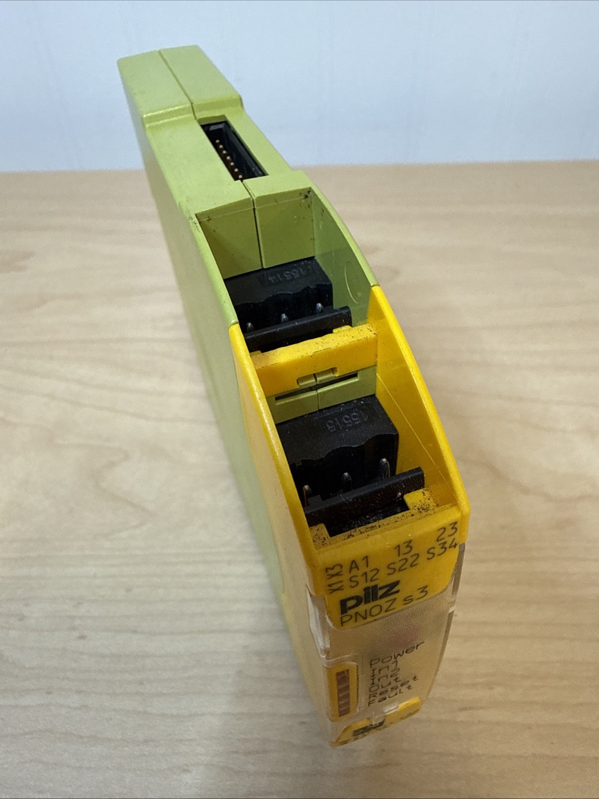 PILZ 750103 PNOZ s3 24VDC Safety Relay – Missing Port(s)
