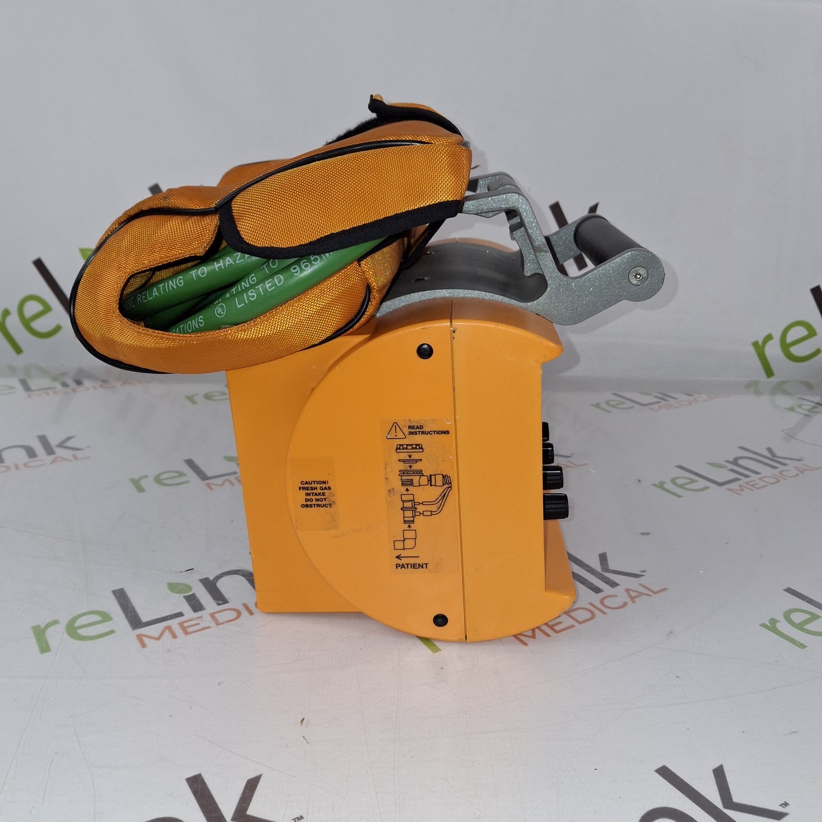 Draeger Medical Oxylog 3000 Portable Ventilator