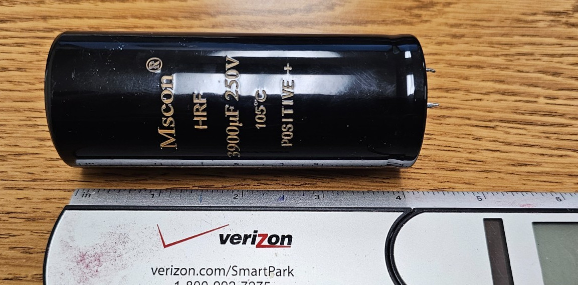 3900uF 250V Snap In Mount Electrolytic Capacitor DC 105C 3900mfd