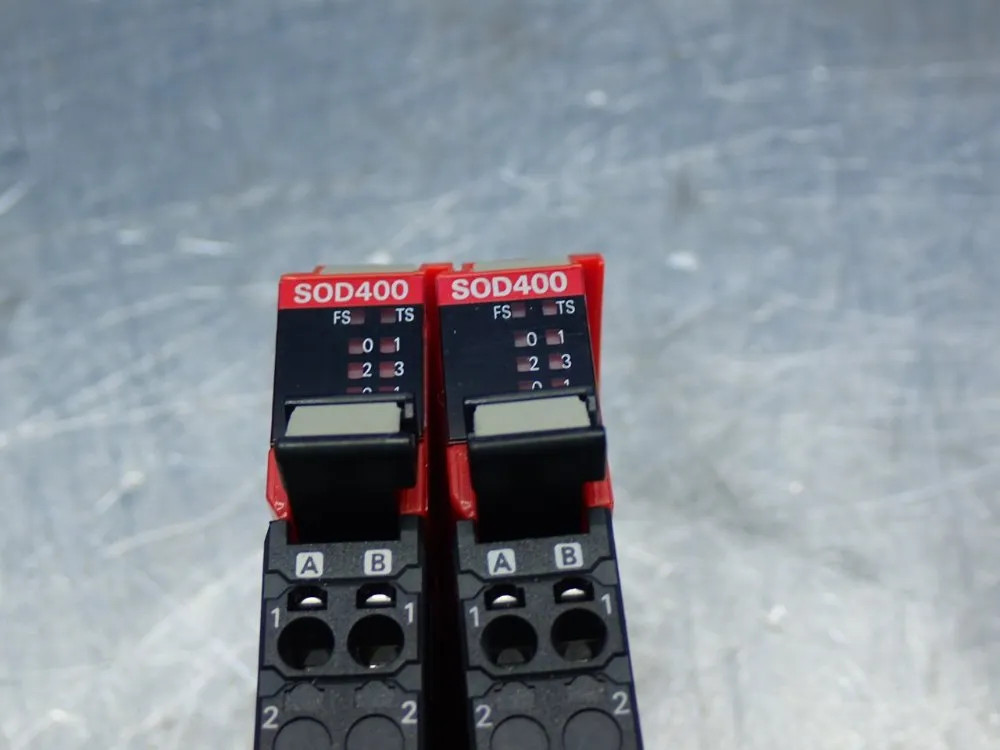 OMRON NX-SOD400 SAFETY CONTROL UNIT, 2PCS 12250980398