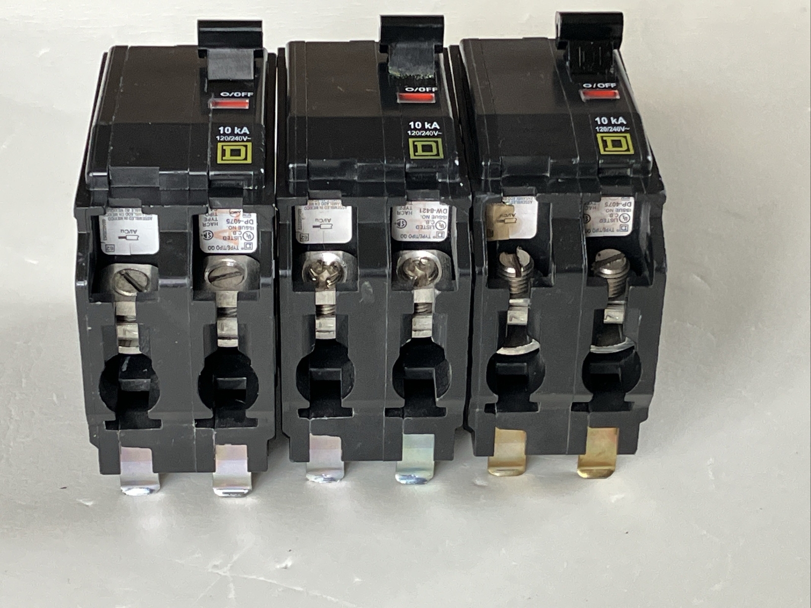 Square D Circuit Breaker QO 60A 2 pole 120/240VAC 10kA Yellow «D» QO260 used