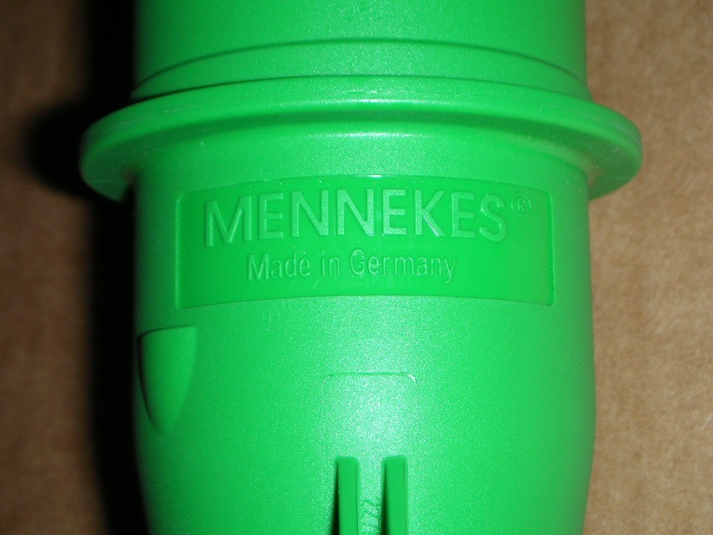 Mennekes Type 2189, D-57399, 100-300Hz, 50-500V 3P+N+G, 16A, 10H Const Mach Plug