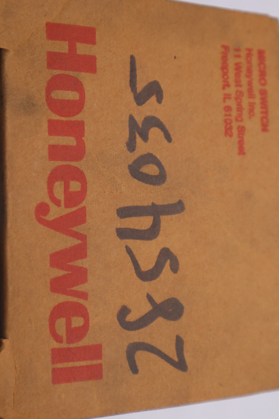 HONEYWELL FE-TRB / FETRB (NEW IN BOX) STOCK 4542