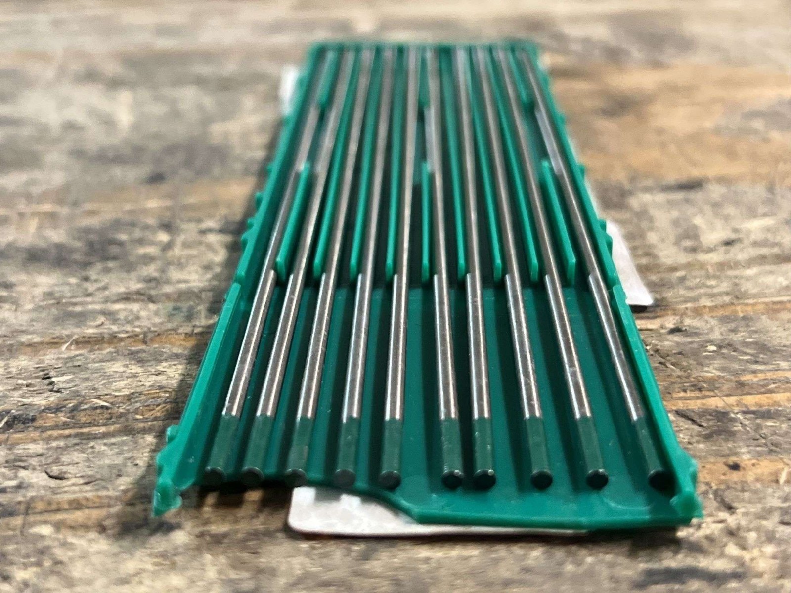Tungsten Electrode 2% Lanthanated 1/16″ X 7″ For TIG Welding PK10 – WP332X7