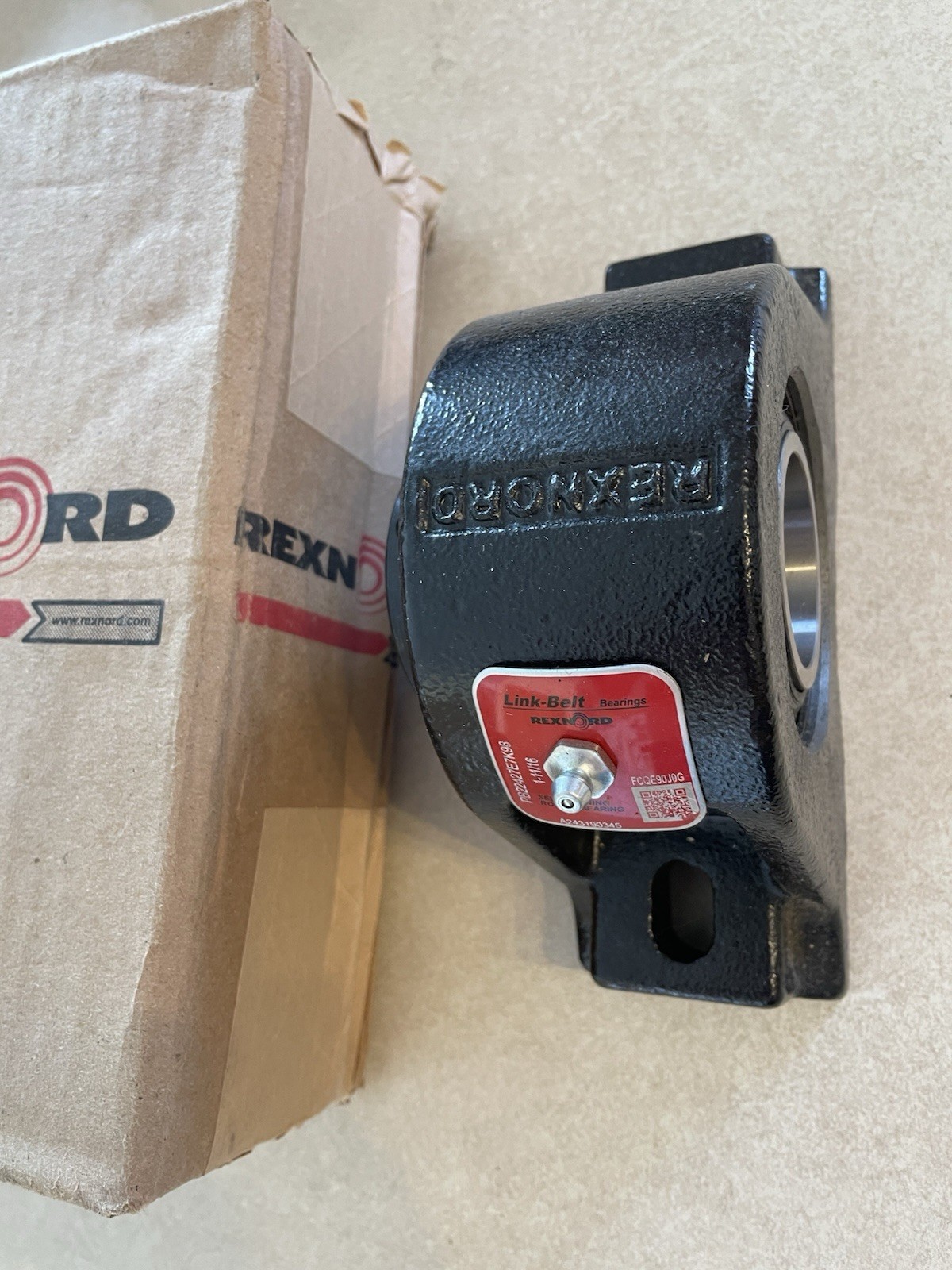 Rexnord 1 11/16 In Cast Iron Setscrew Locking 2 Bolt Pillow Block PB22427E7K98