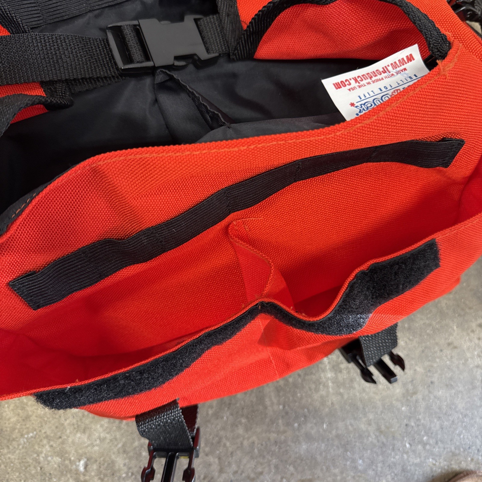Vintage Iron Duck Built For Life 36001S Orange Standard Trauma Bag USA
