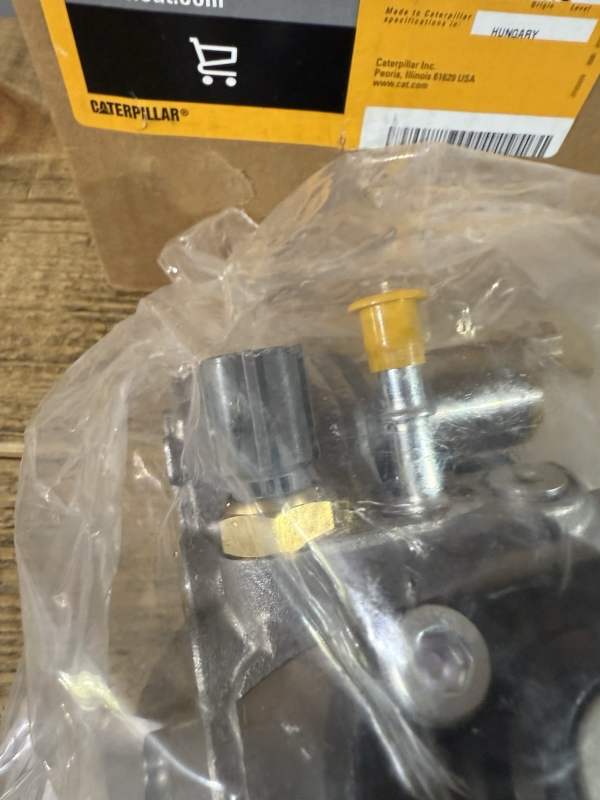New Caterpillar 368-9041 Fuel Injection Pump 20R-4782 C6.6 C7.1 24 Volt