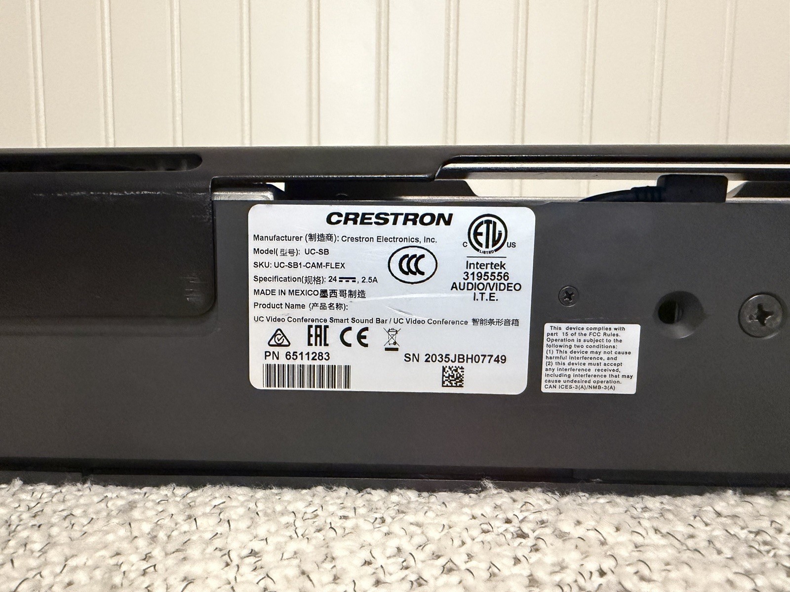 Crestron UC-SB / UC-SB1-CAM-FLEX UC Video Conference Smart Soundbar and Camera