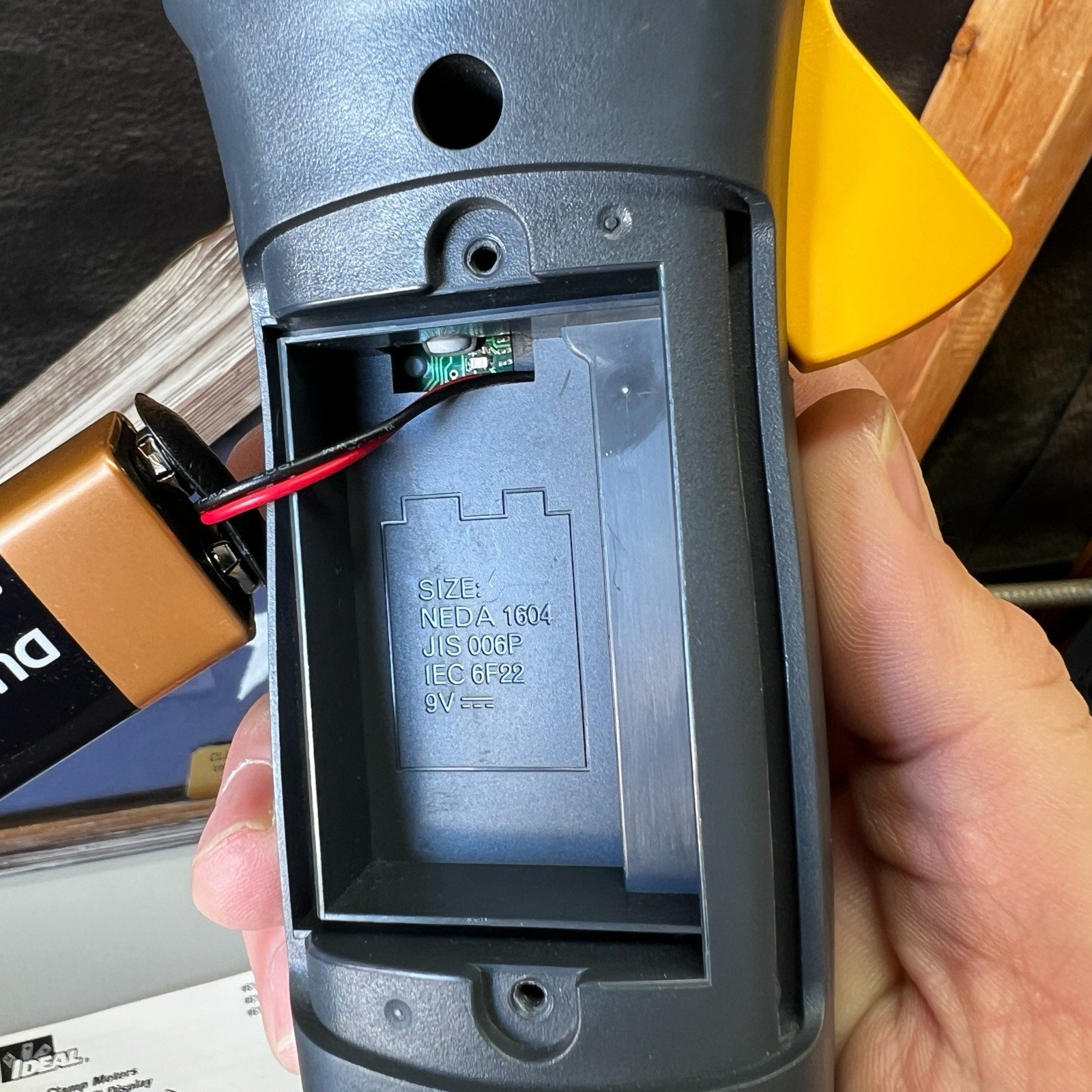 Ideal 61-766 660 Amp 750 VAC 1000 VDC TightSight™ TrueRMS Continuity Clamp Meter