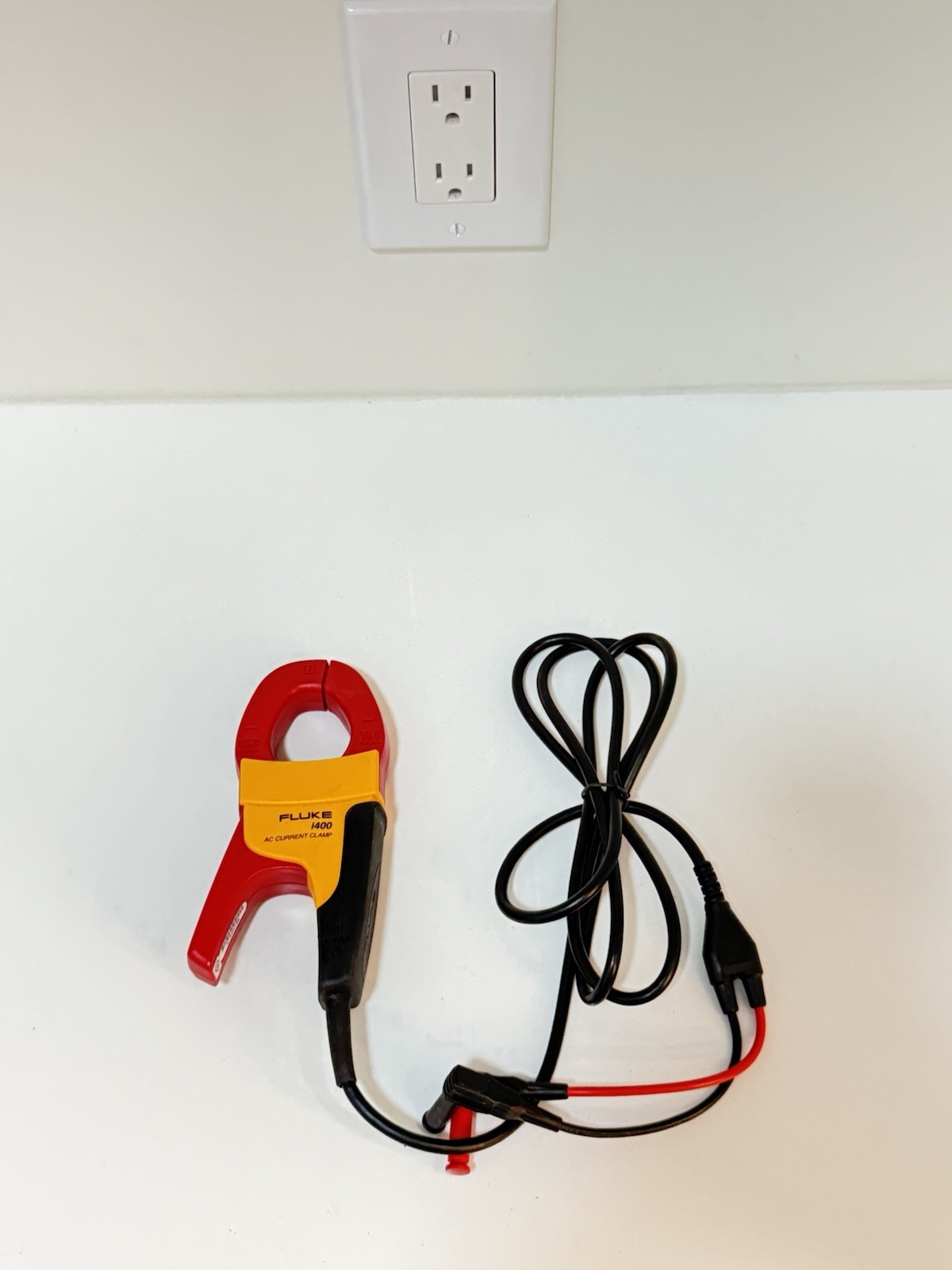FLUKE I400 AC CURRENT CLAMP (NEW) SHIPS FAST – TESTED