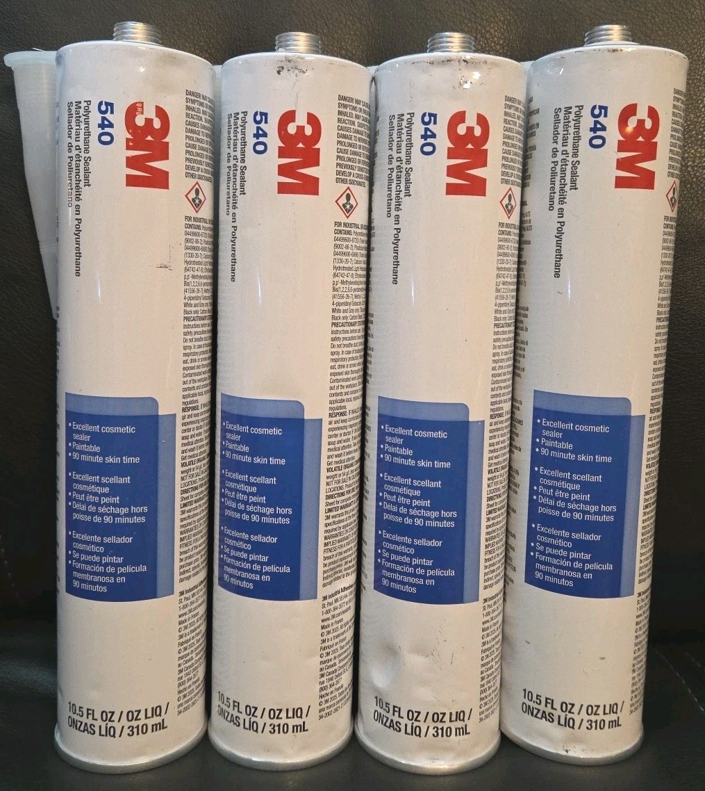 4ct – 3M Polyurethane Sealant 540 Black 10.5oz Each Paintable Contain Minor Dnts