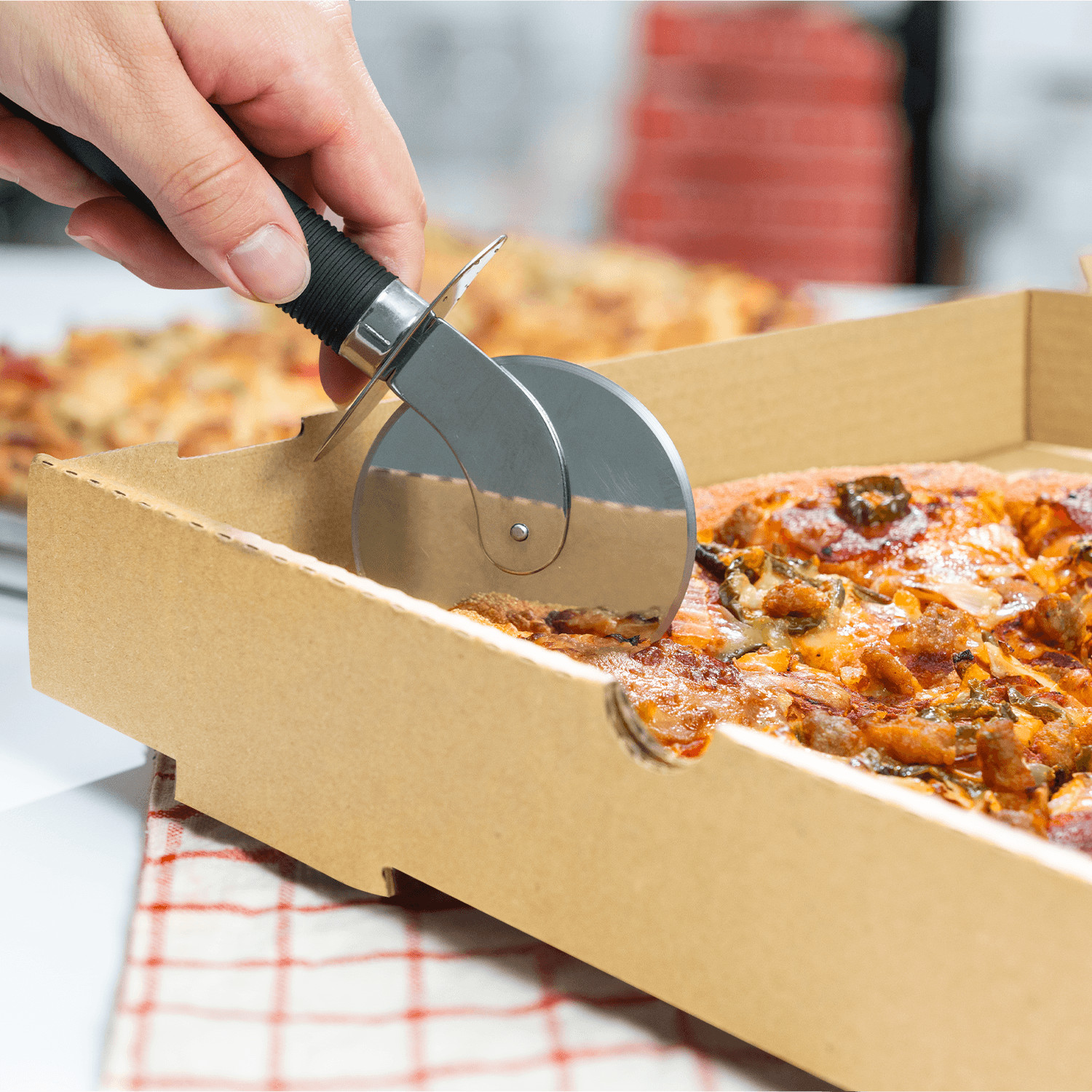 Karat Corrugated Pizza Box, 14”x14”x2”, Kraft – 50 pcs, FP-PBF14K