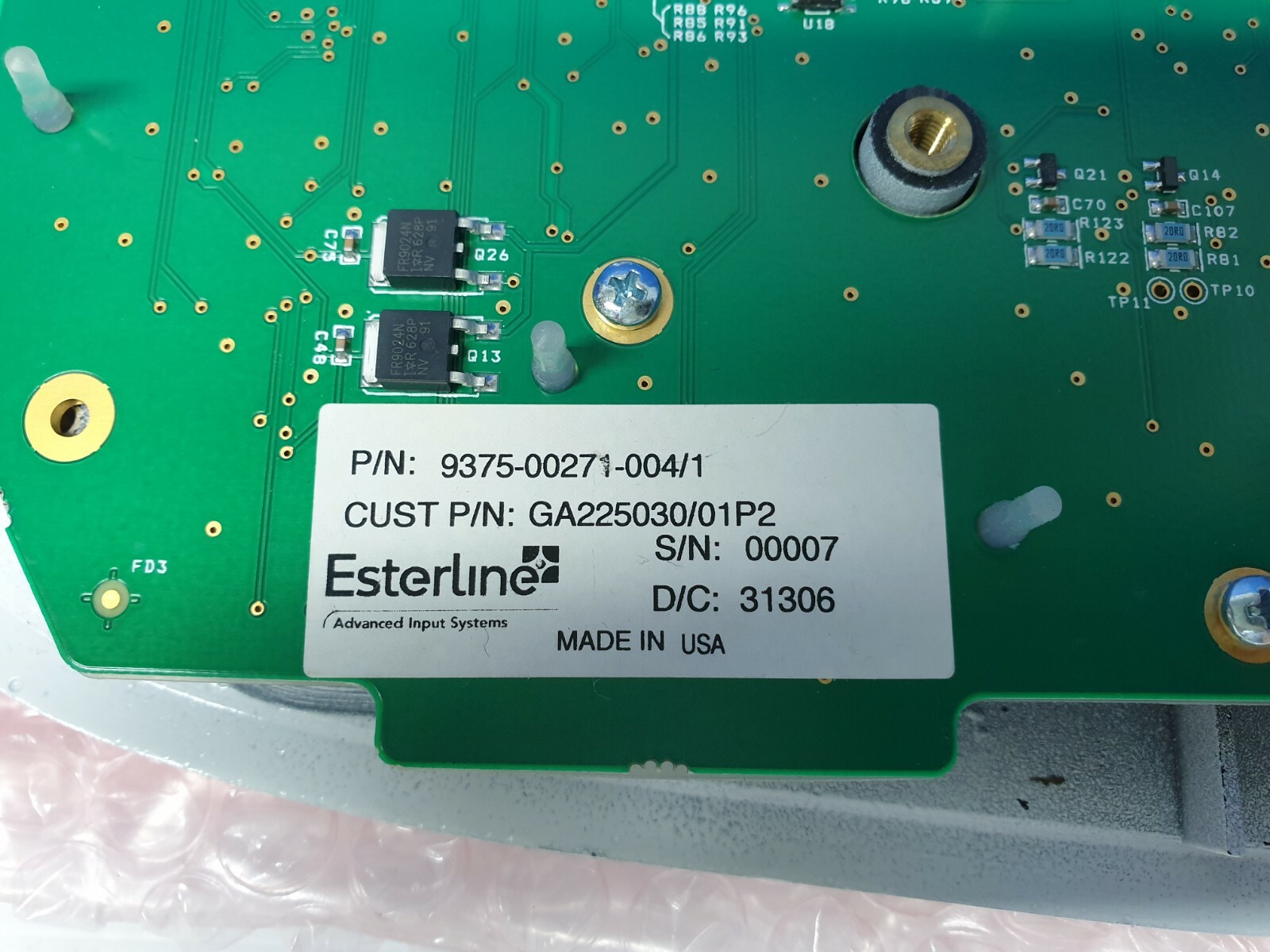 GE/ESTERLINE P/N 9375-00271-004/1 ( GA225030/01P2 ) Ultrasound System Keyboard