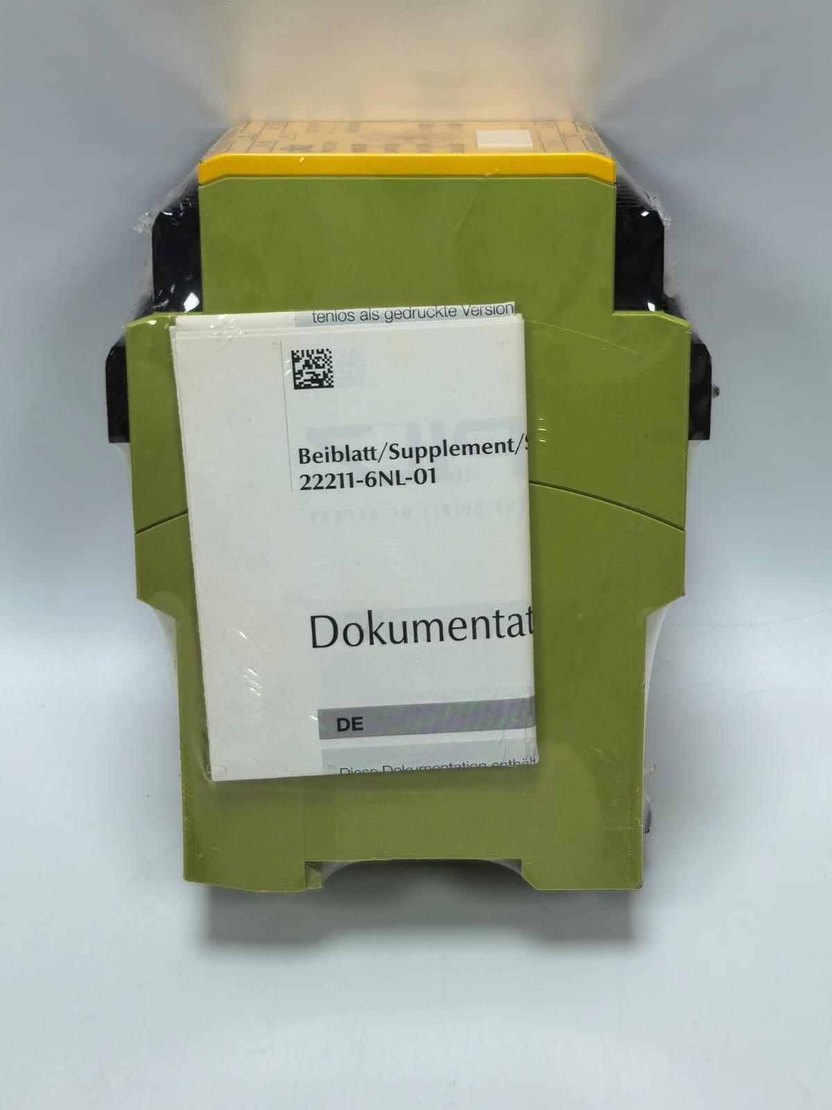PILZ PNOZ XV2P 3/24VDC 2N/O SAFETY RELAY 777502