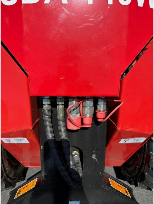 Agrotk Mini Skid Steer 0.8Ton Compact Wheel Loader Ride-on RATO Engine For Farms